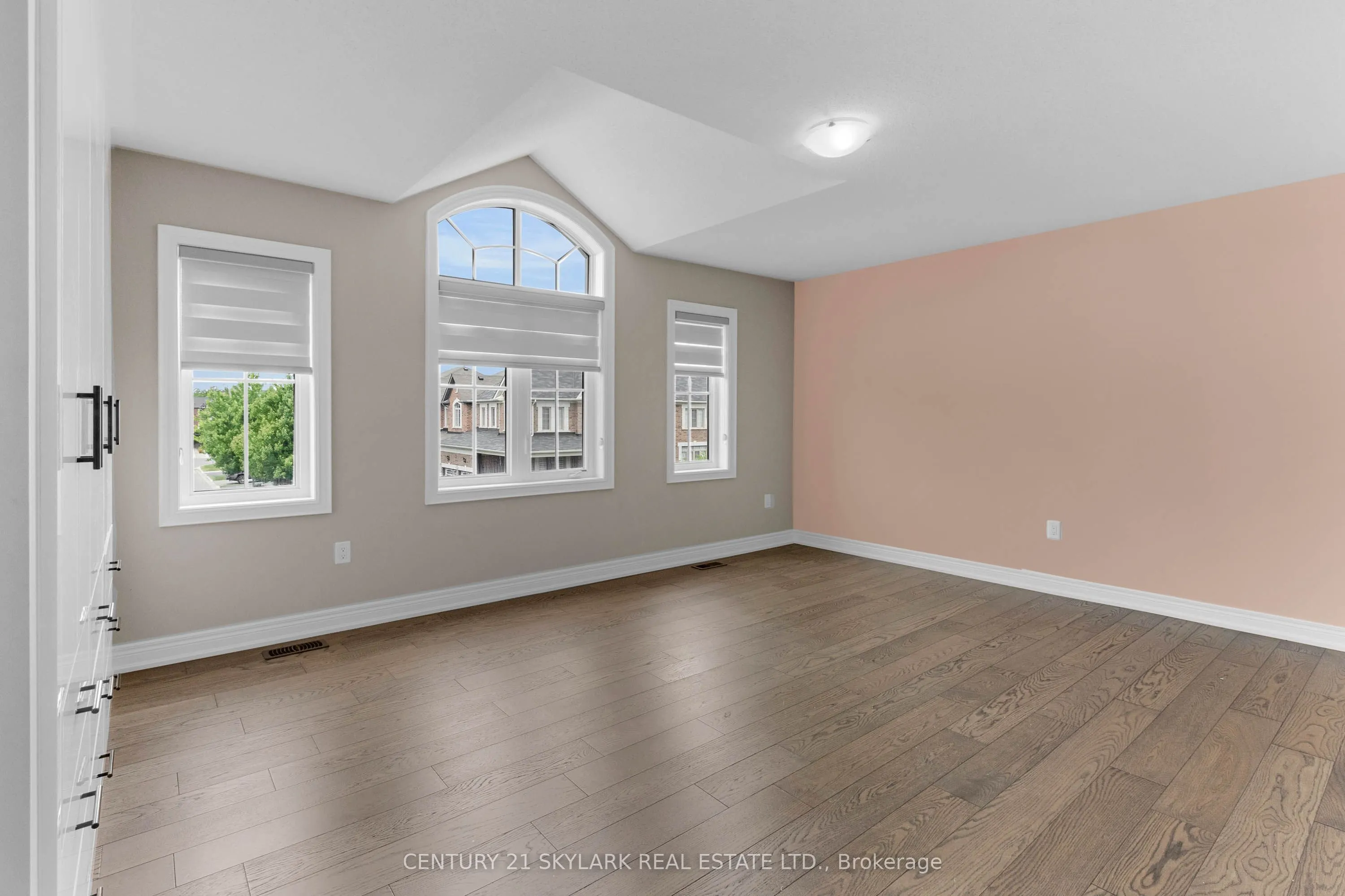 106 McDonnell Crescent