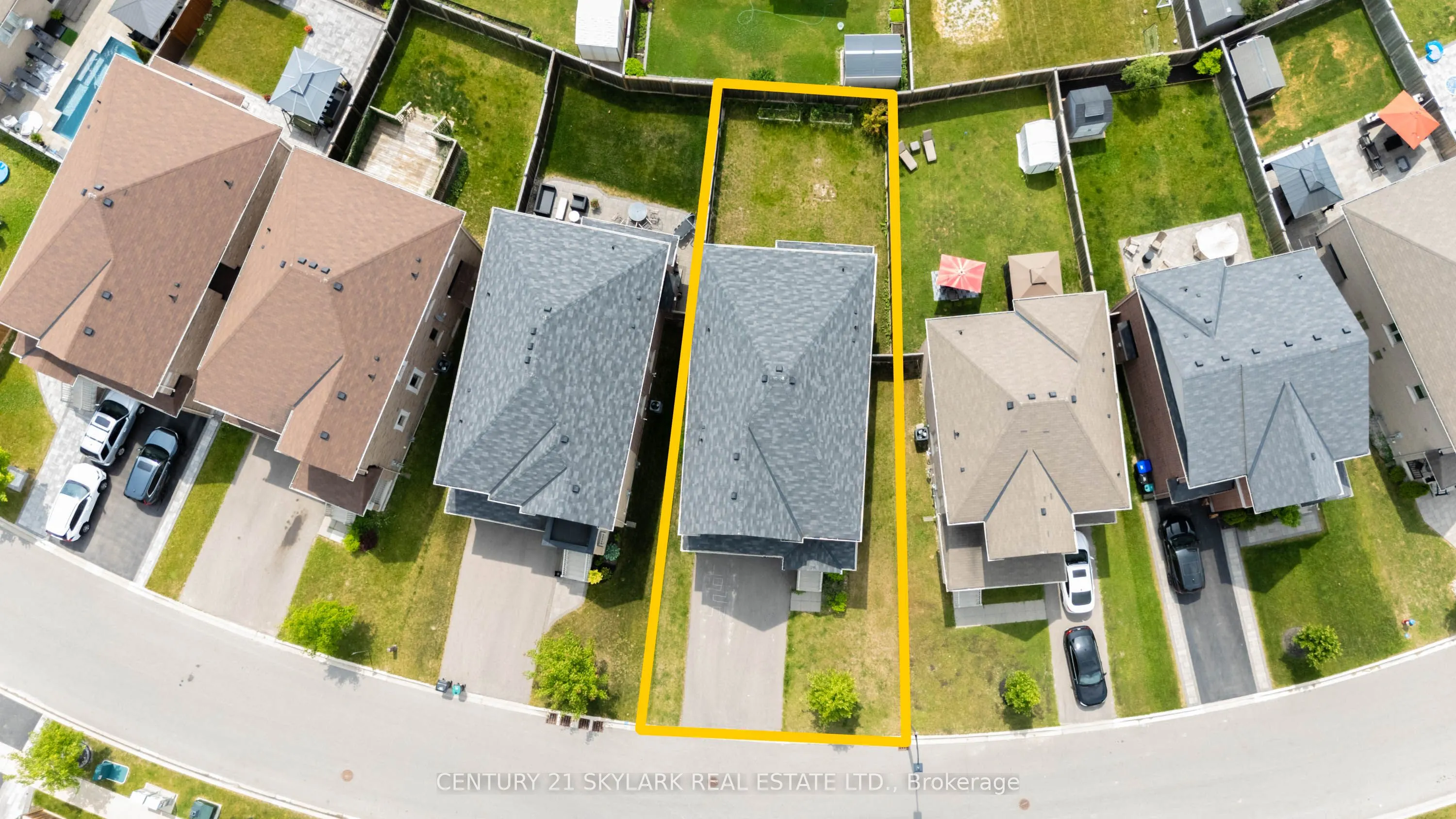 106 McDonnell Crescent