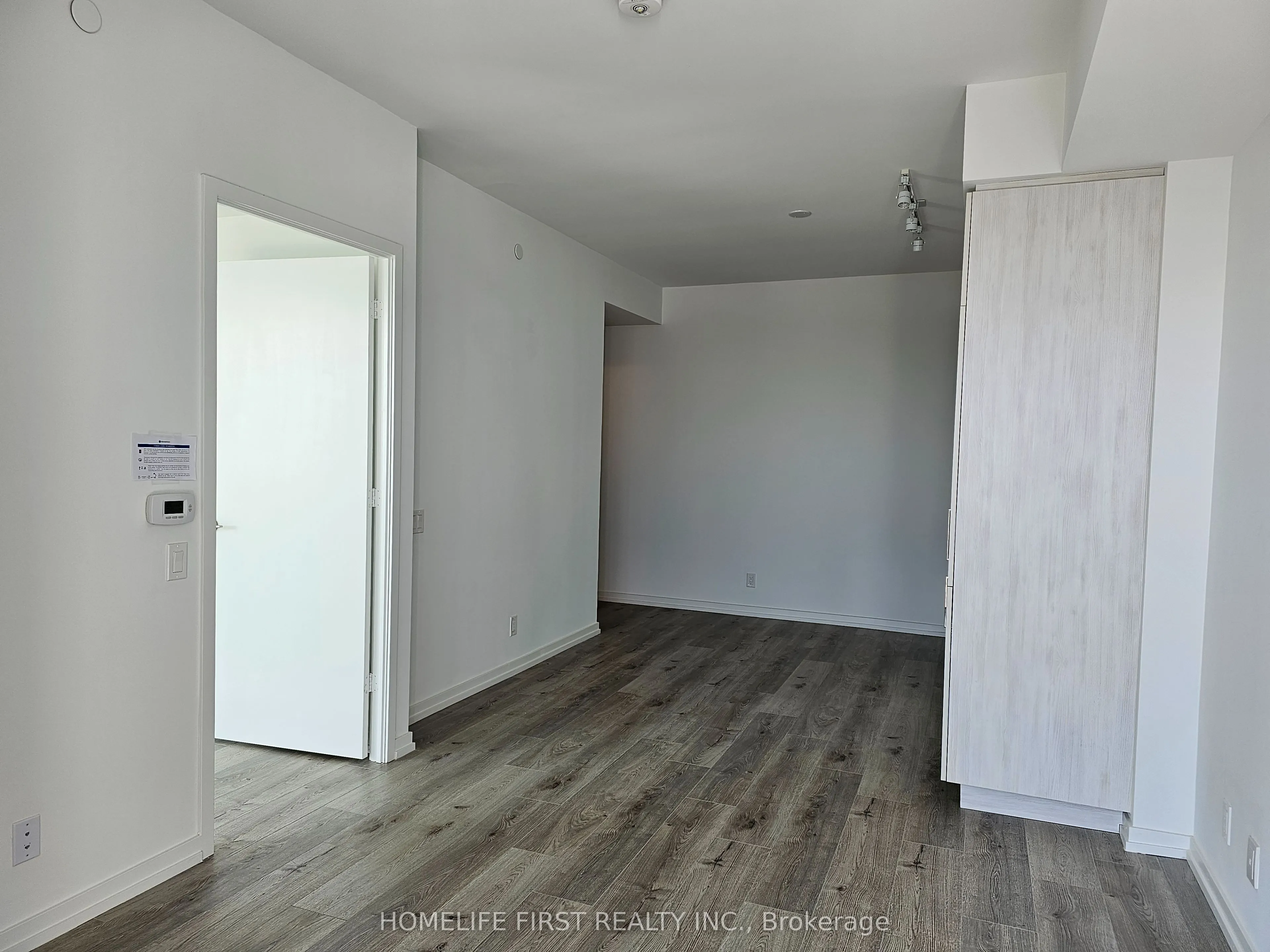 7890 jane Street, #5011