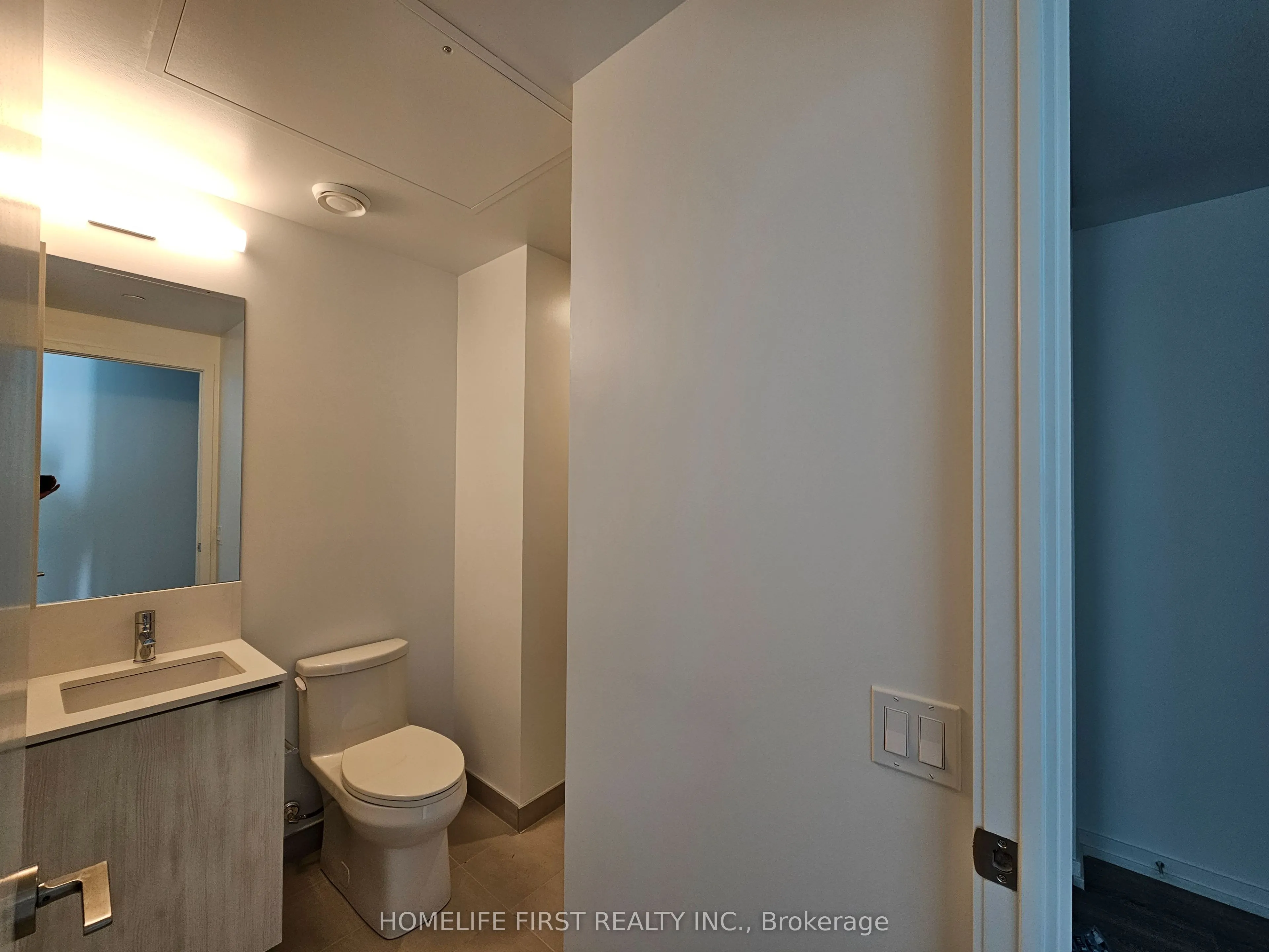 7890 jane Street, #5011