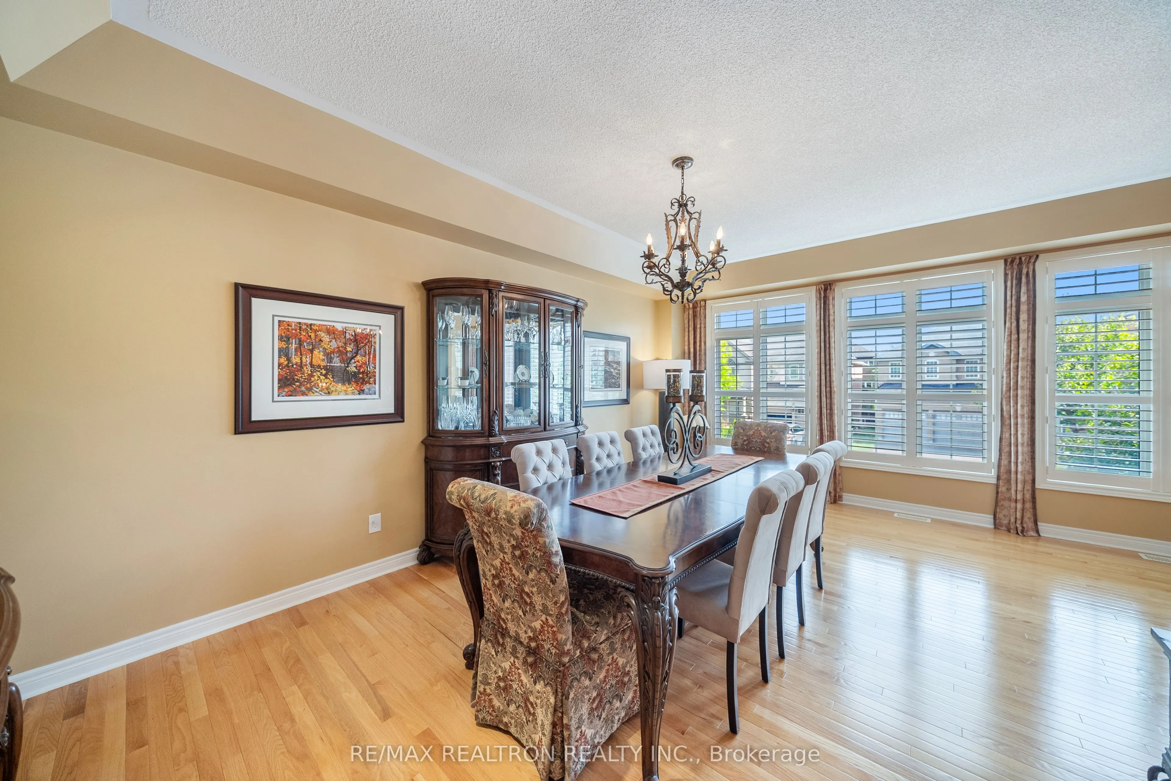 93 Timna Crescent