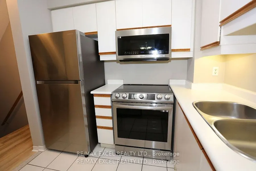 735 New Westminster Drive, #37