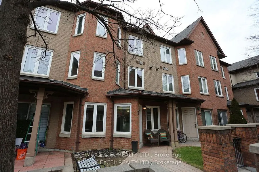 735 New Westminster Drive, #37