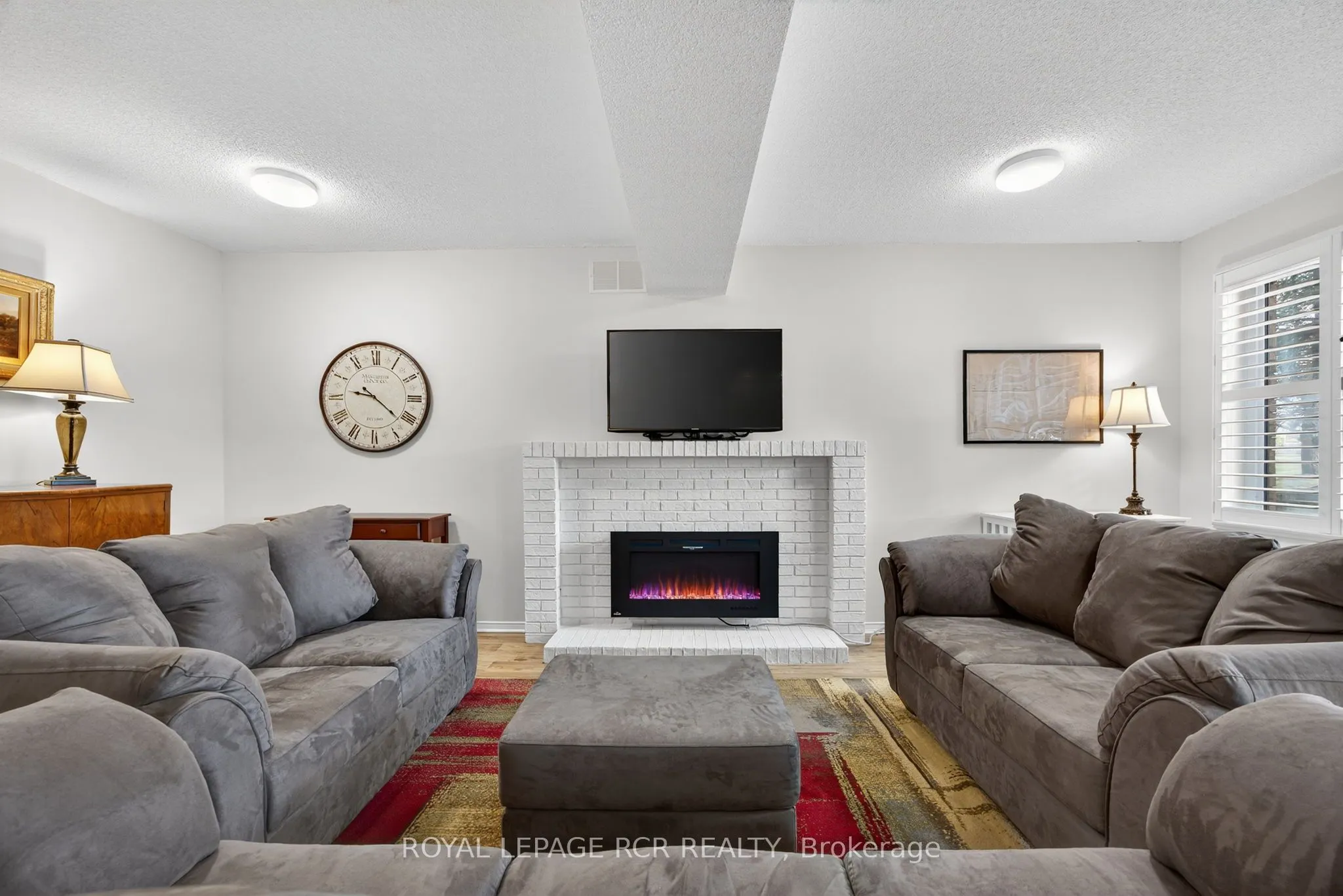 108 Green Briar Road, #23