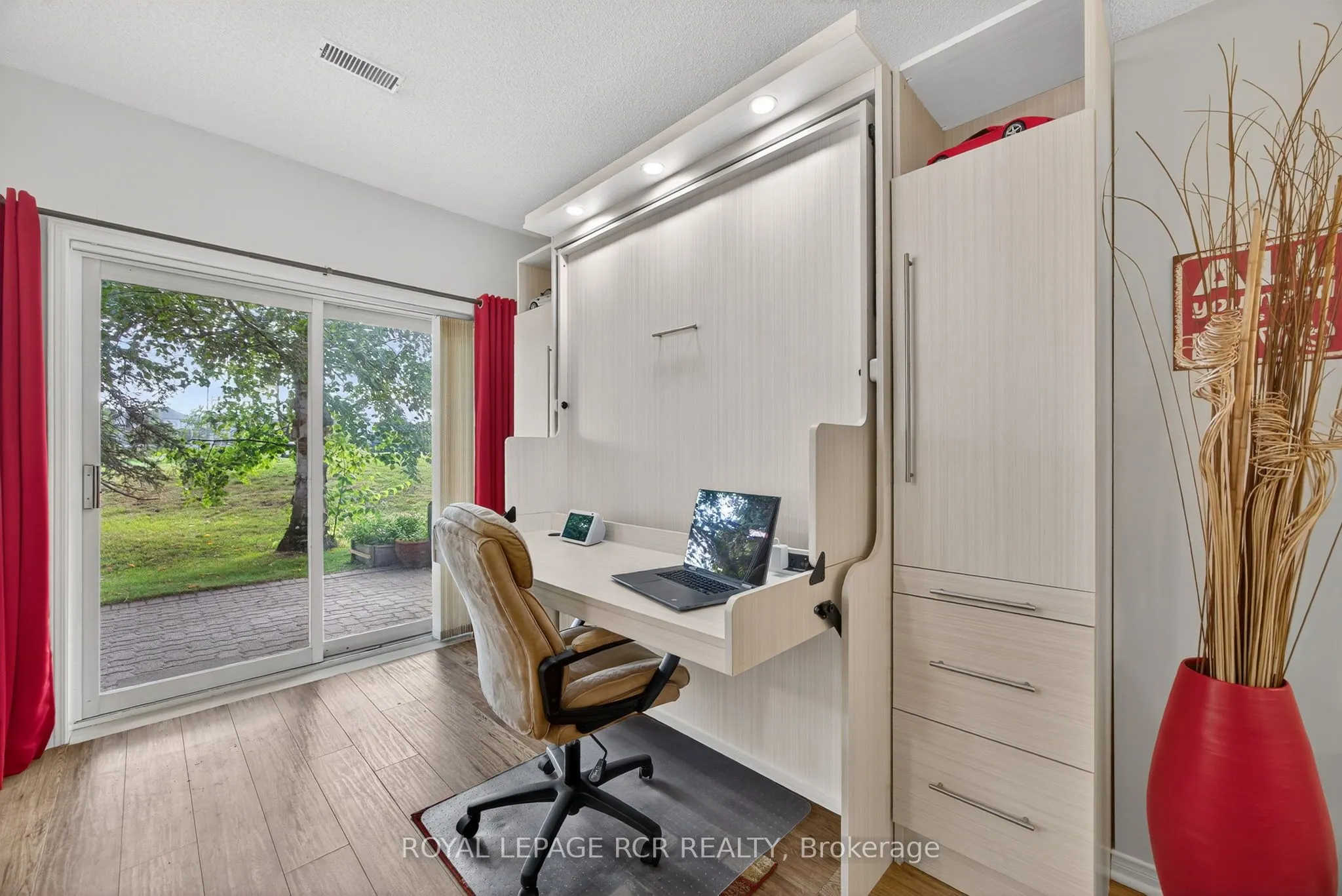 108 Green Briar Road, #23