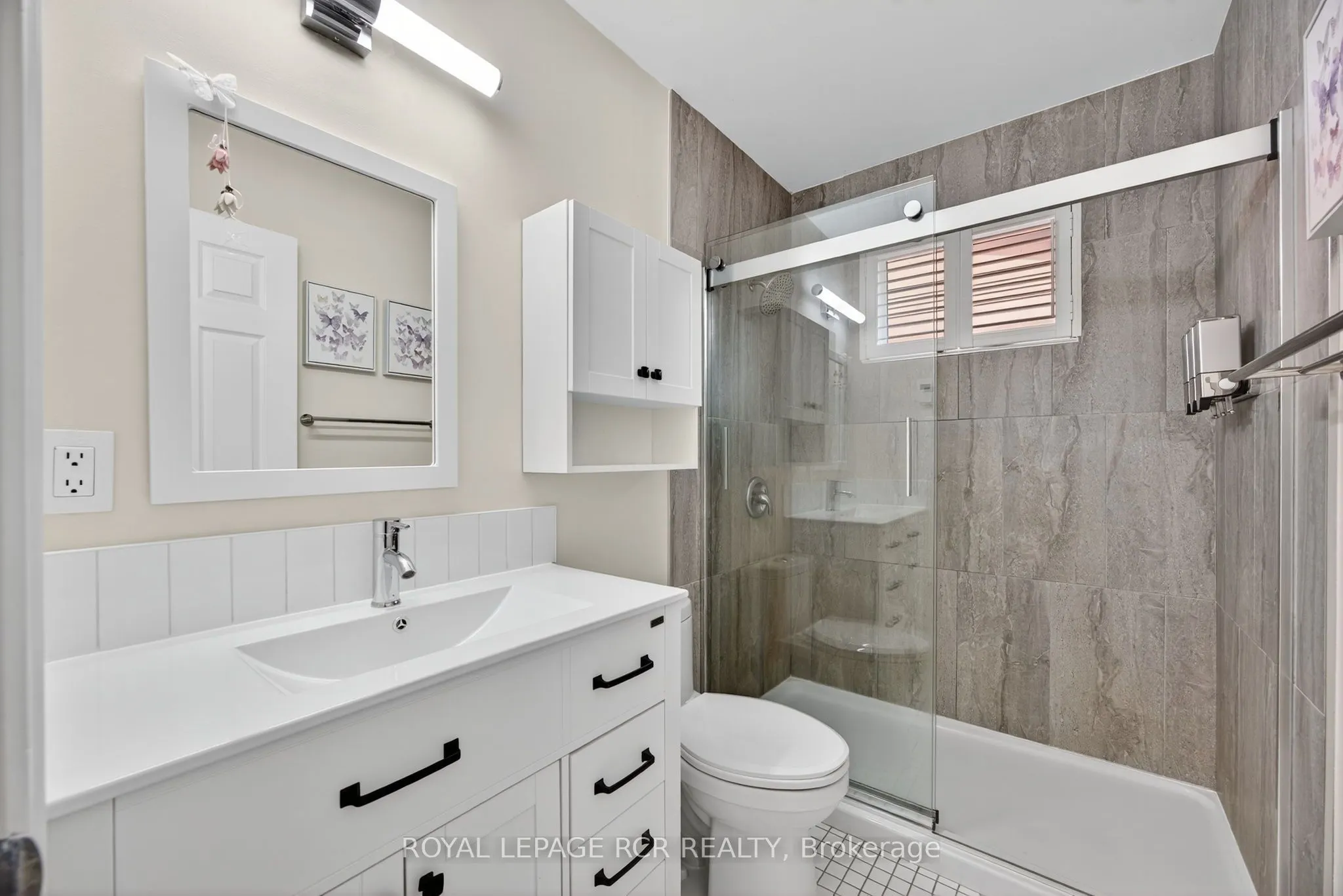 108 Green Briar Road, #23
