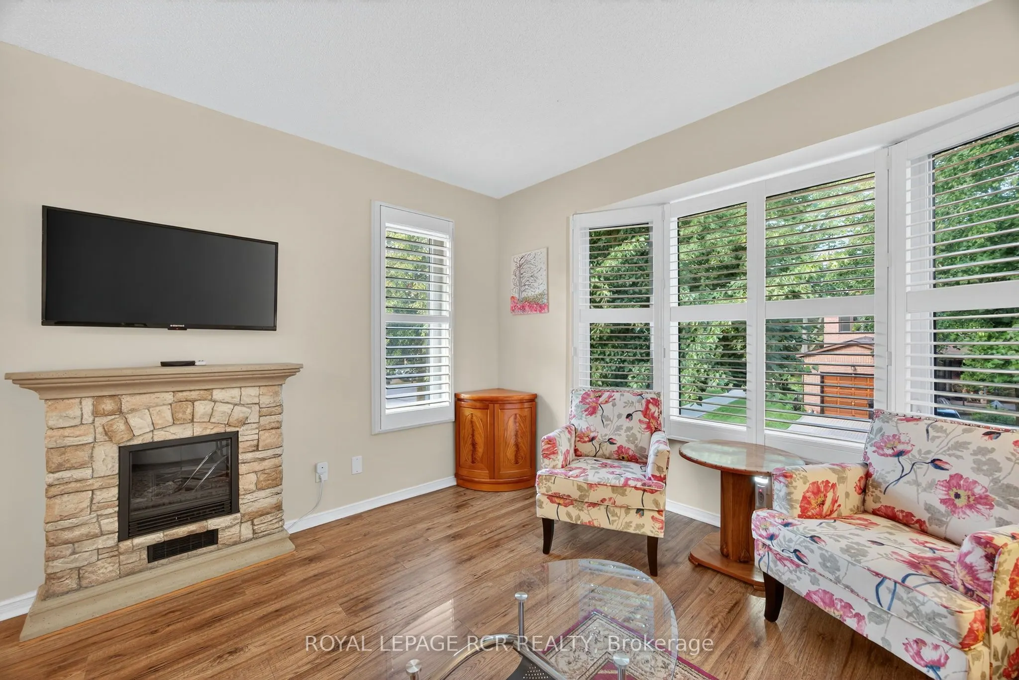108 Green Briar Road, #23