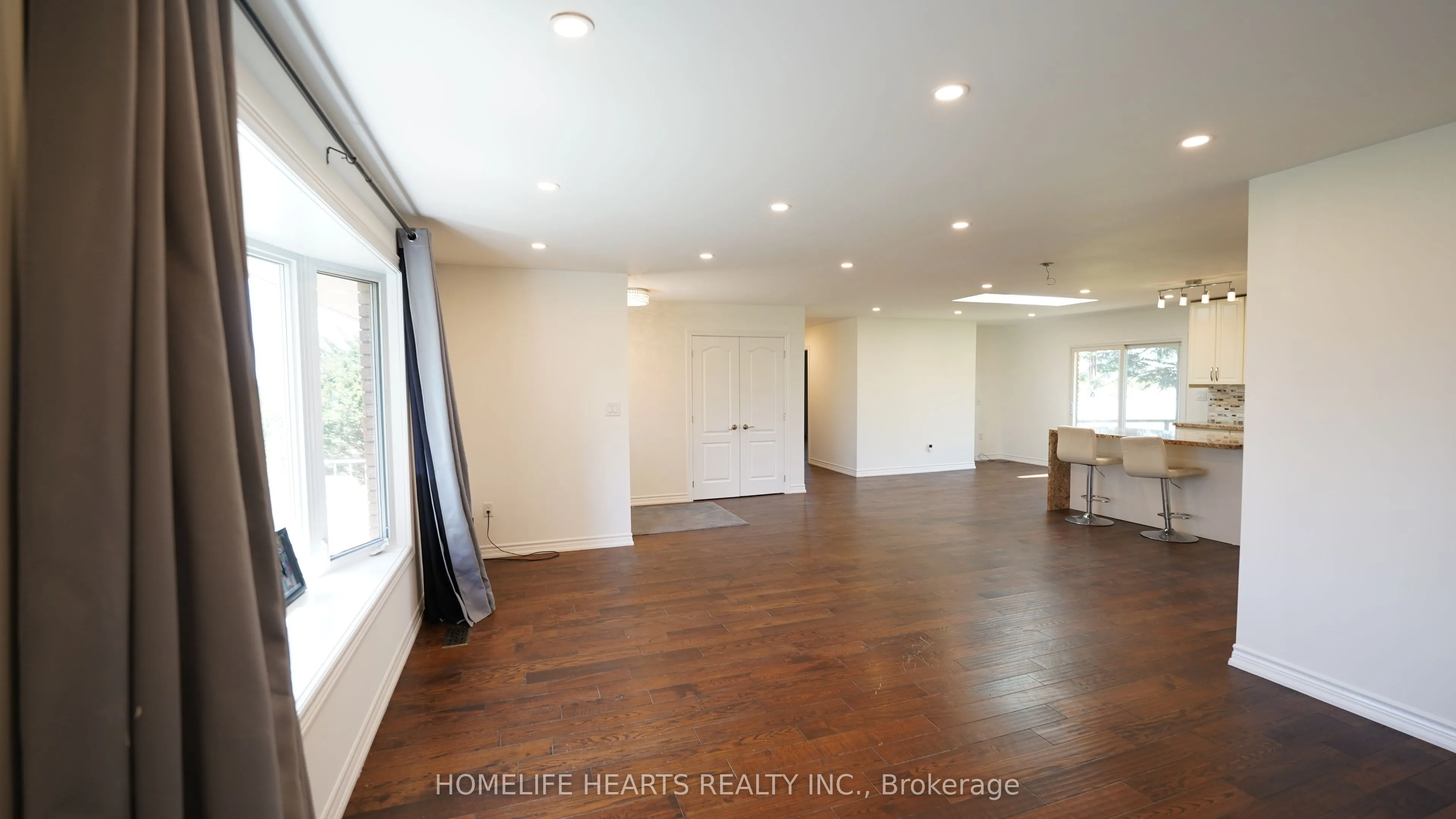 384 Zephyr Road