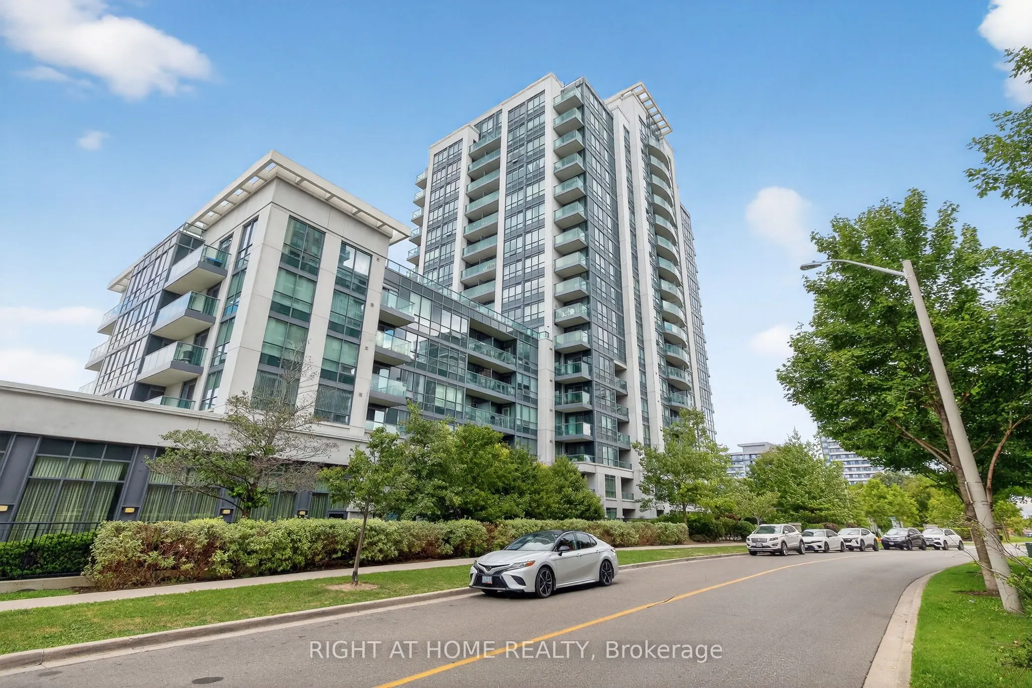 20 North Park Road, #803