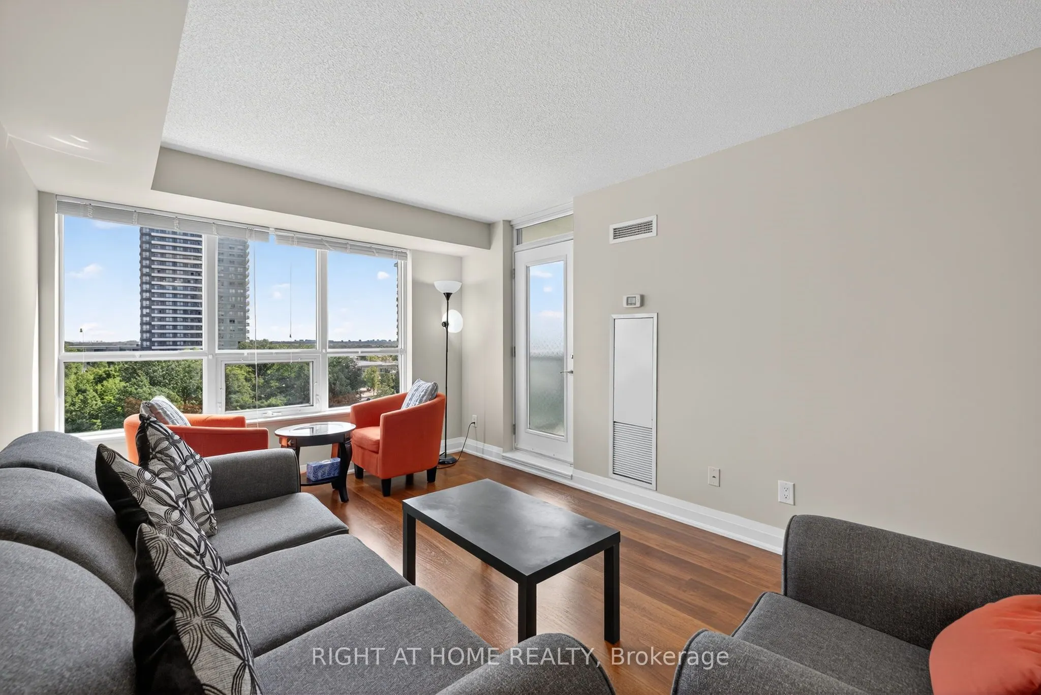 20 North Park Road, #803