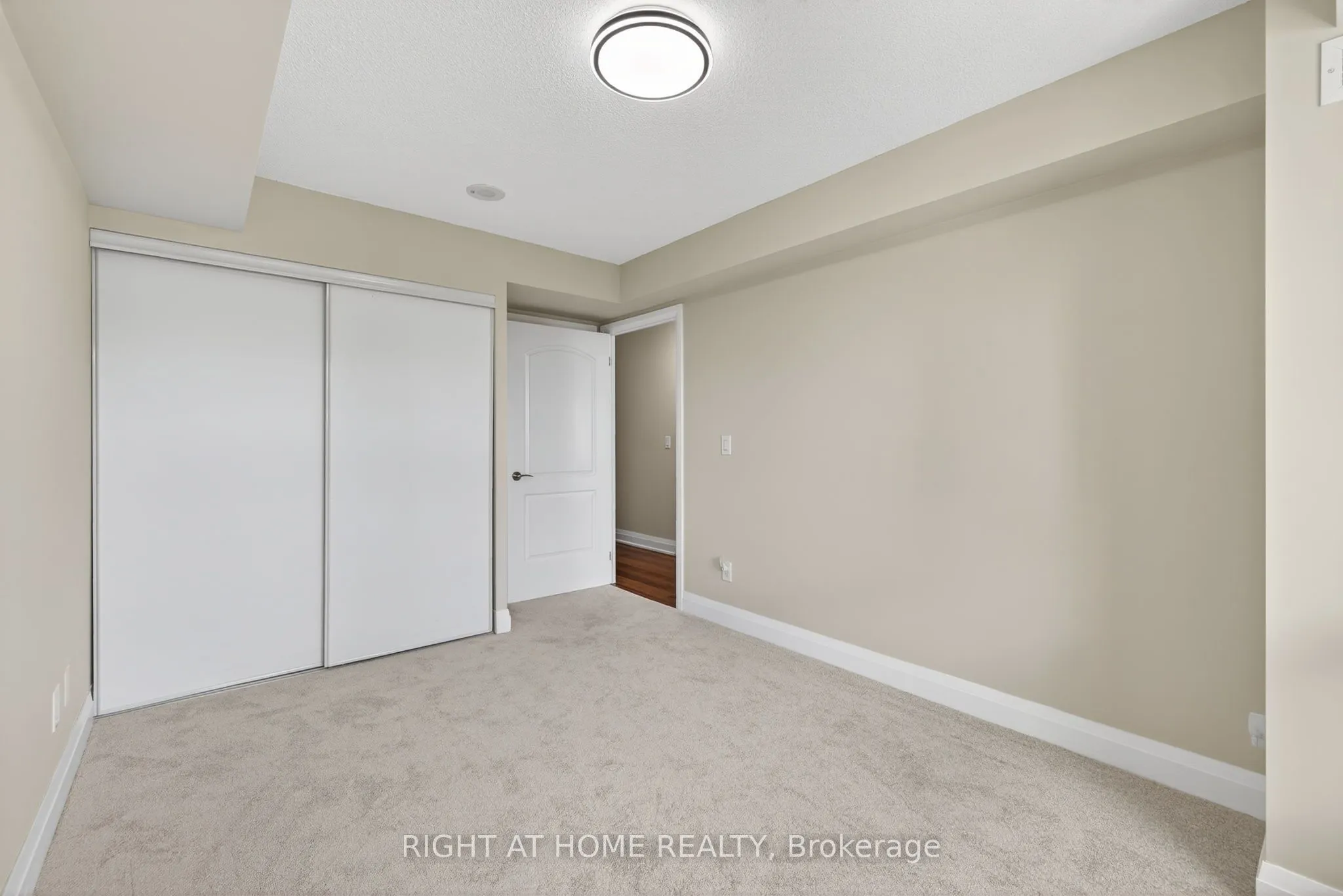 20 North Park Road, #803