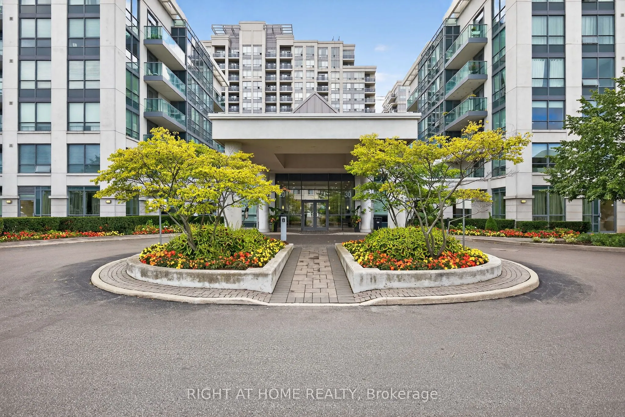 20 North Park Road, #803