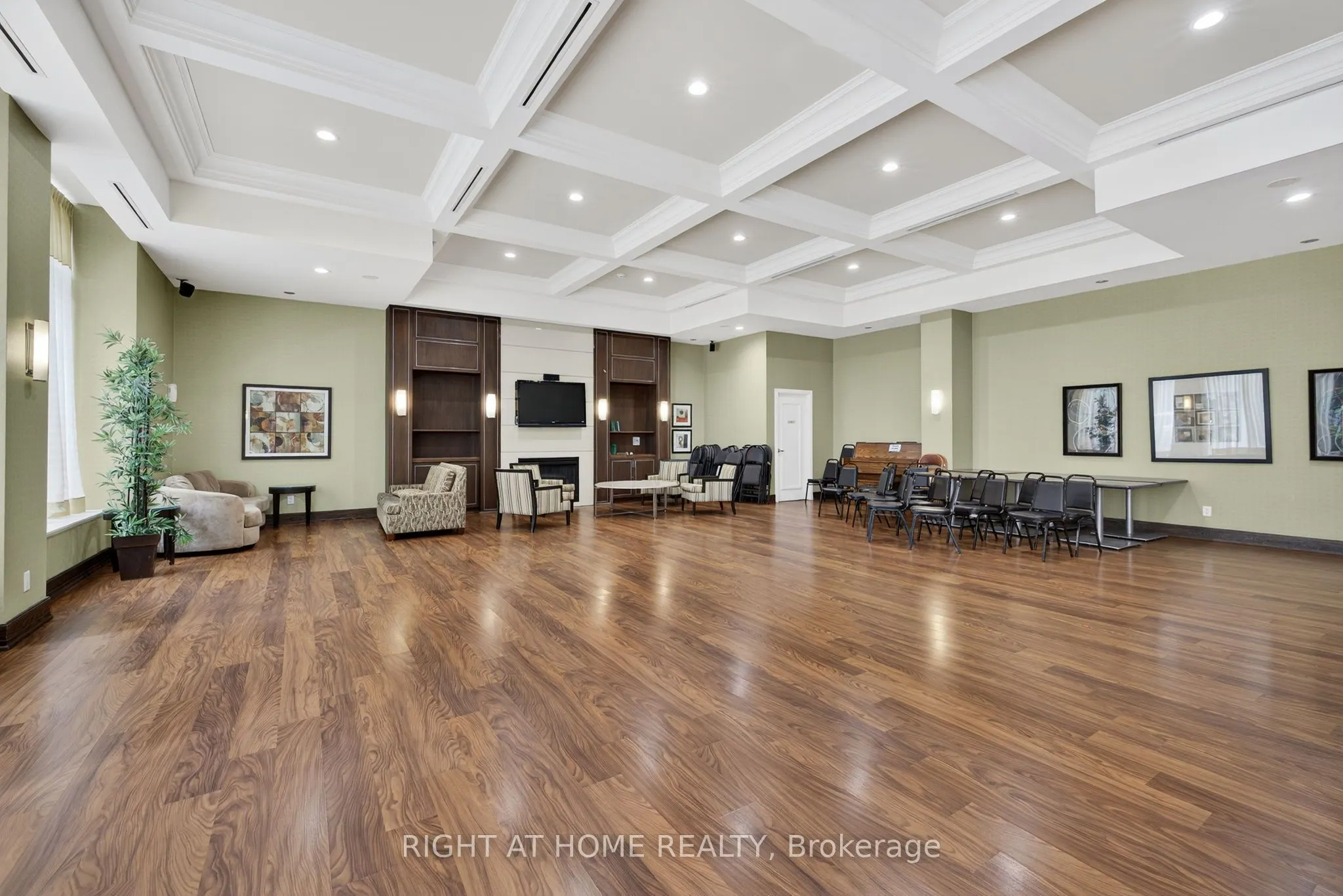 20 North Park Road, #803