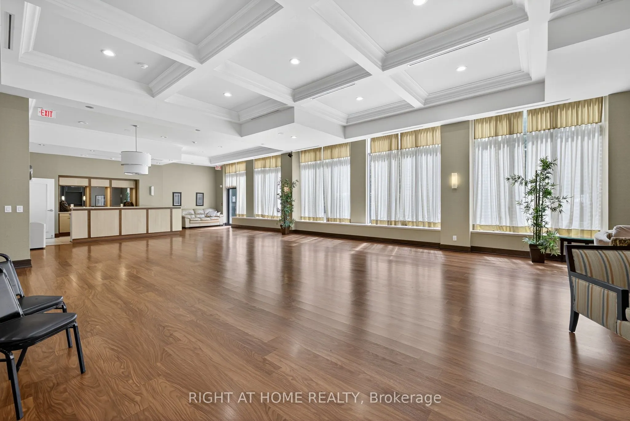 20 North Park Road, #803