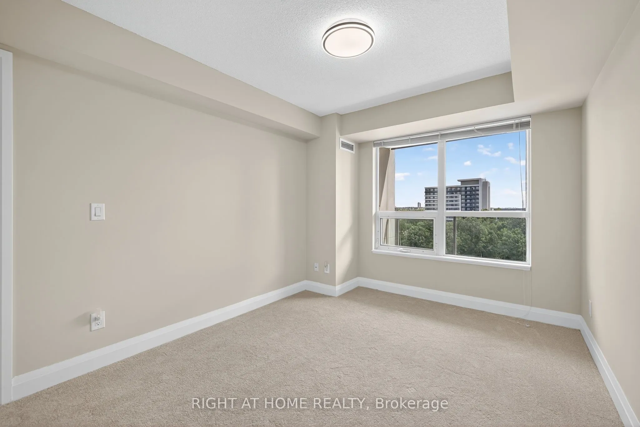 20 North Park Road, #803