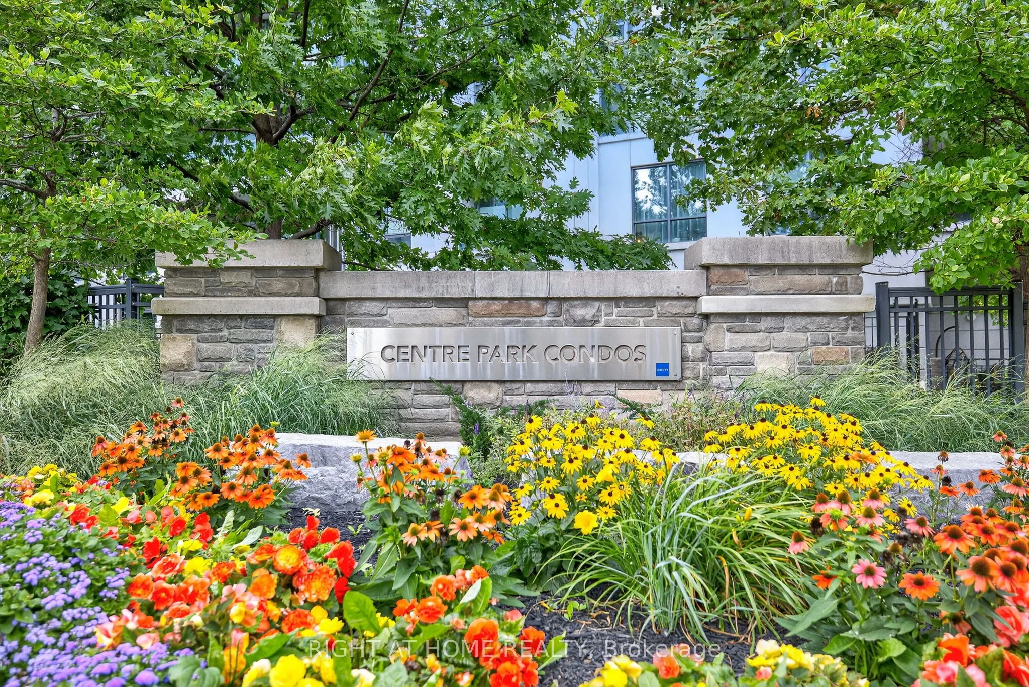 20 North Park Road, #803