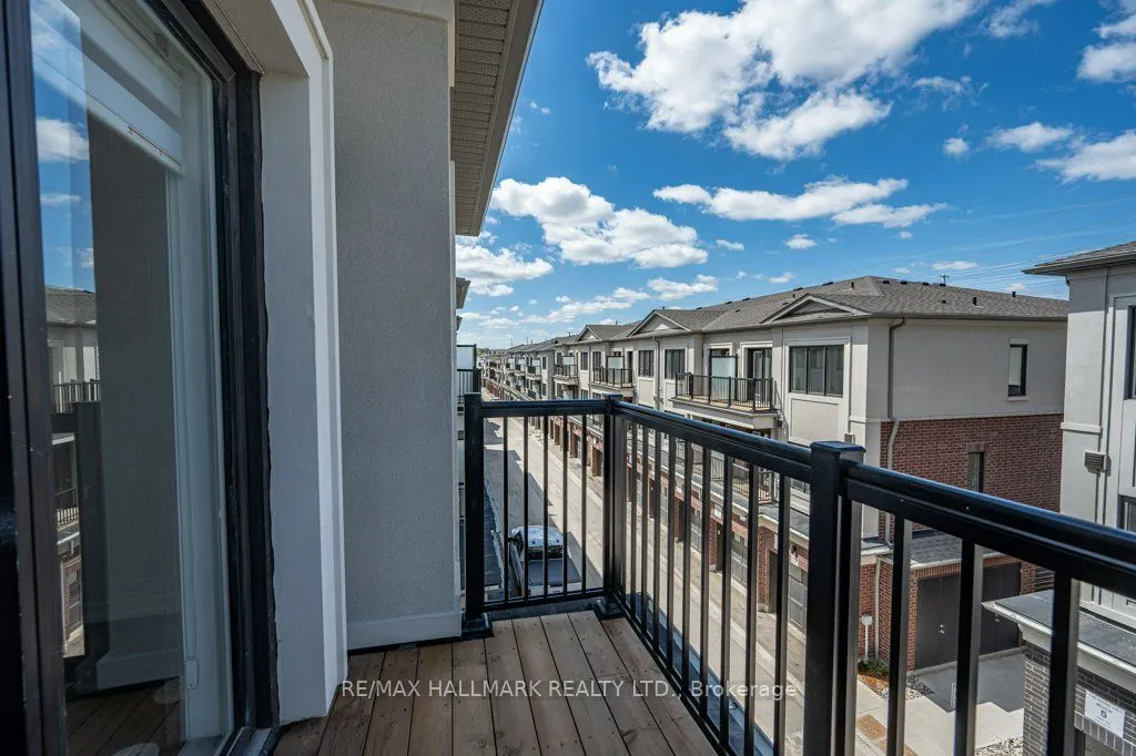 49 Matawin Lane, #94
