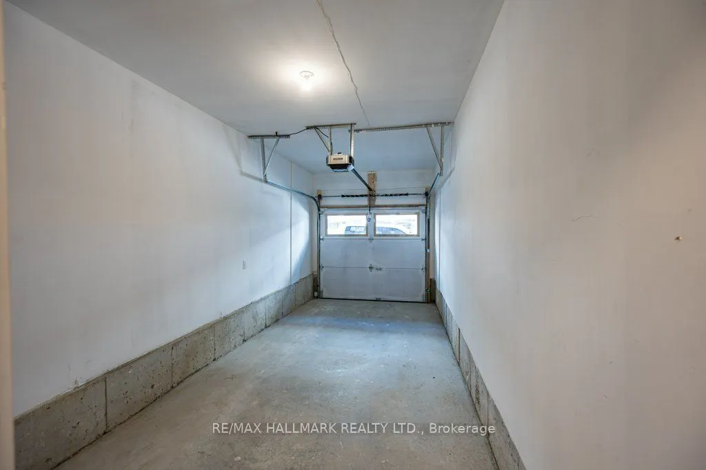 49 Matawin Lane, #94