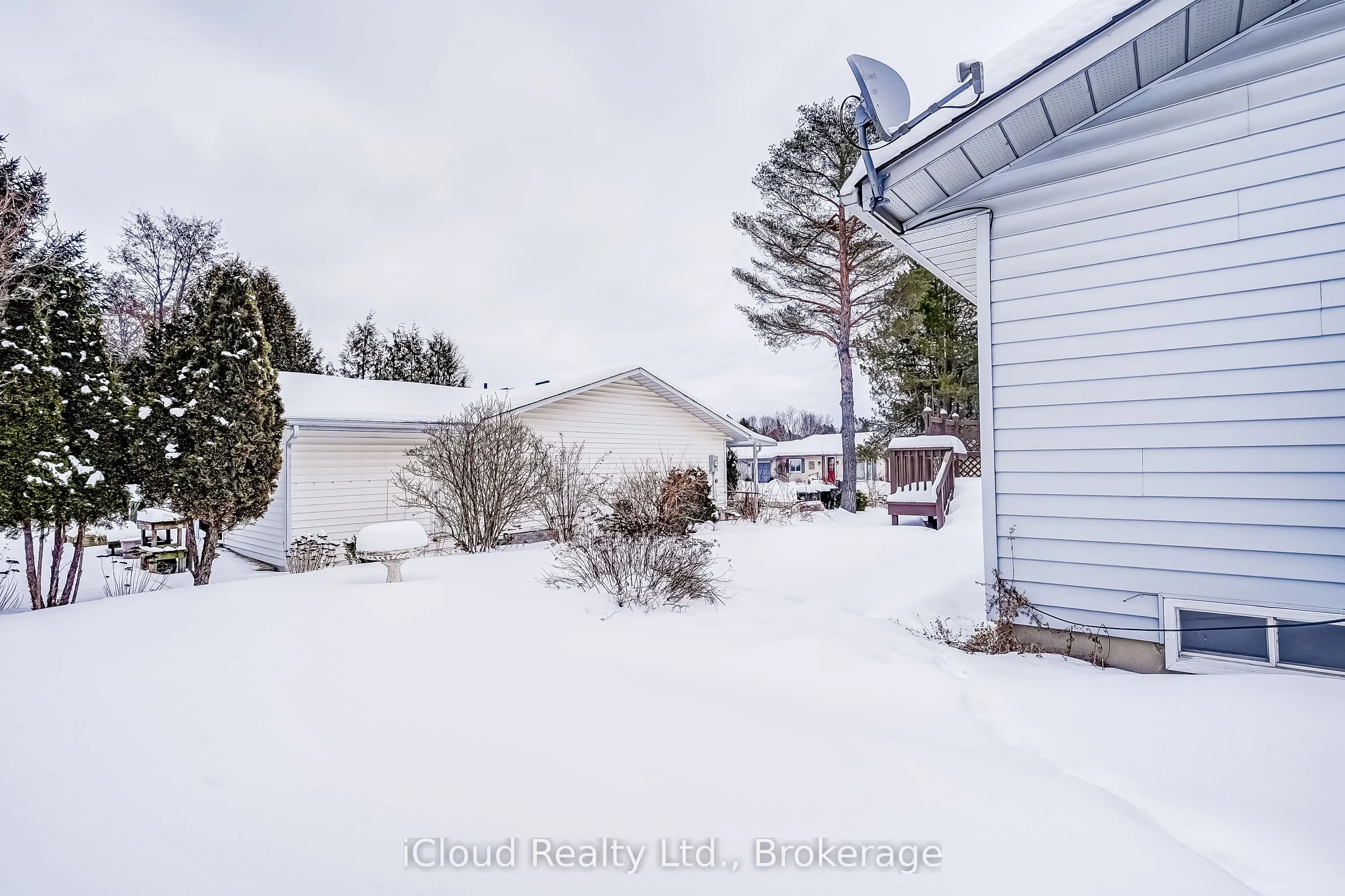 2 Balsam Ct Court S