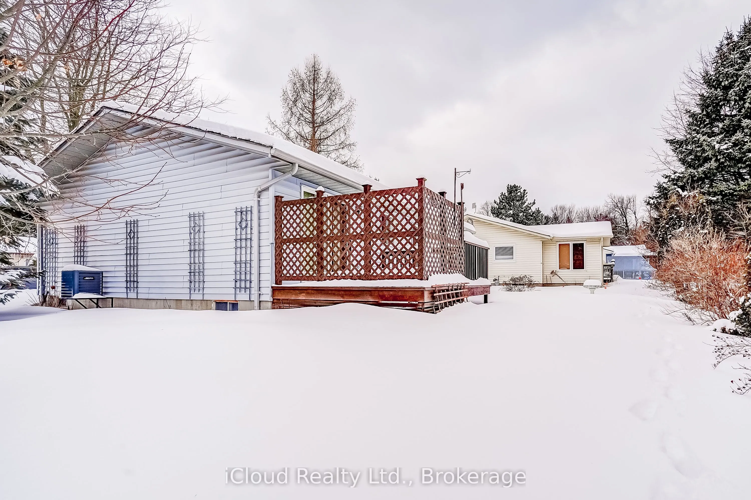 2 Balsam Ct Court S