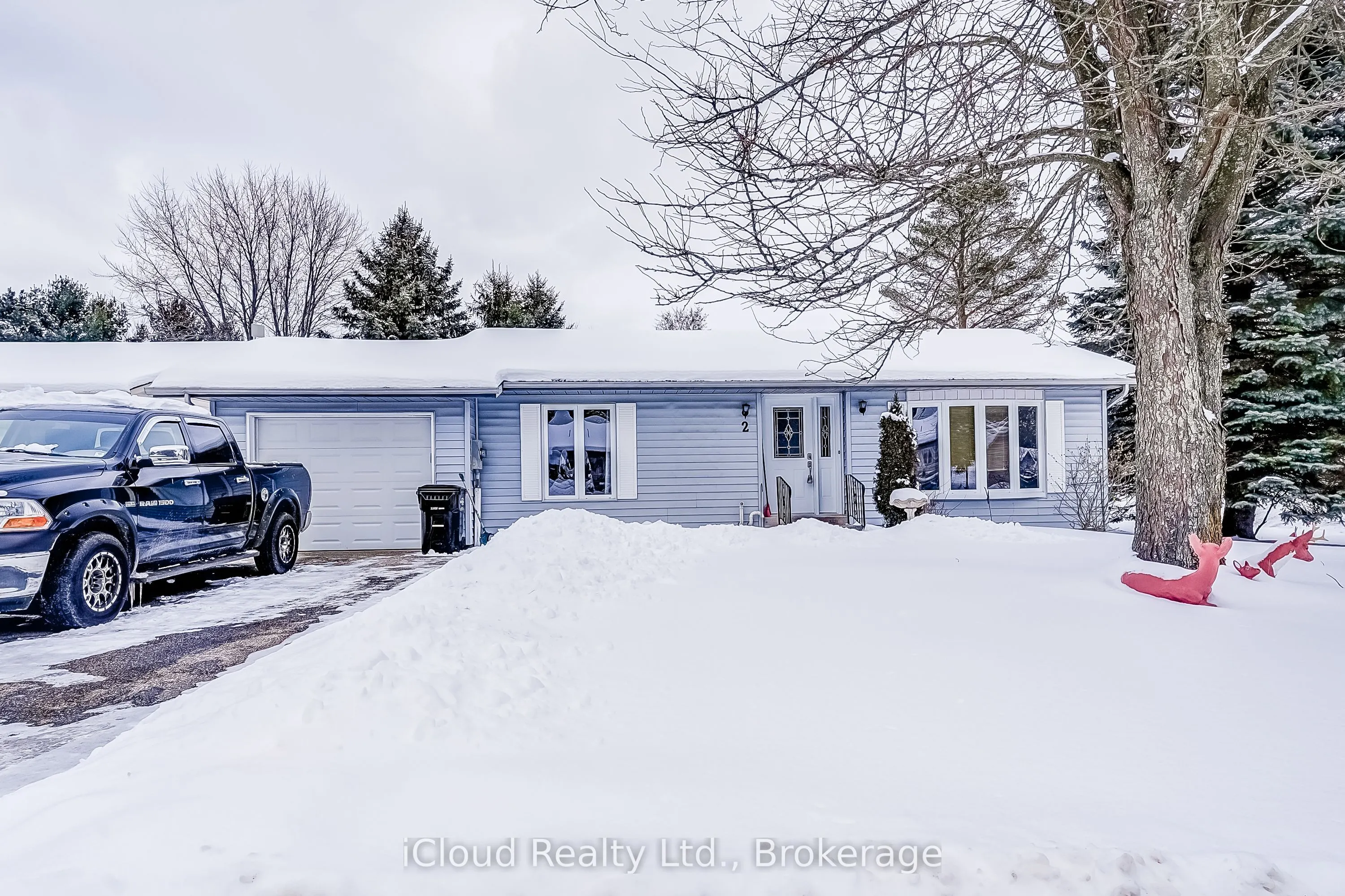 2 Balsam Ct Court S
