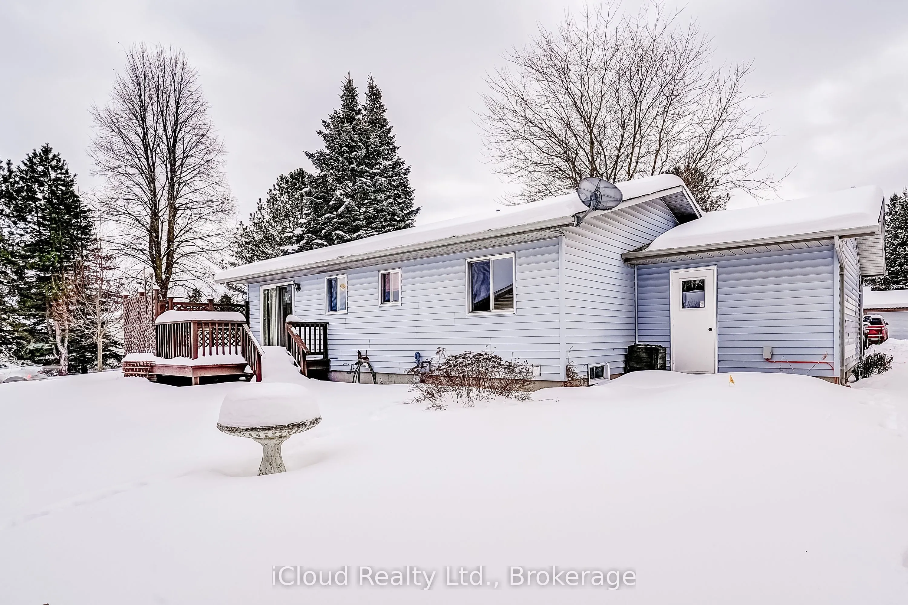 2 Balsam Ct Court S