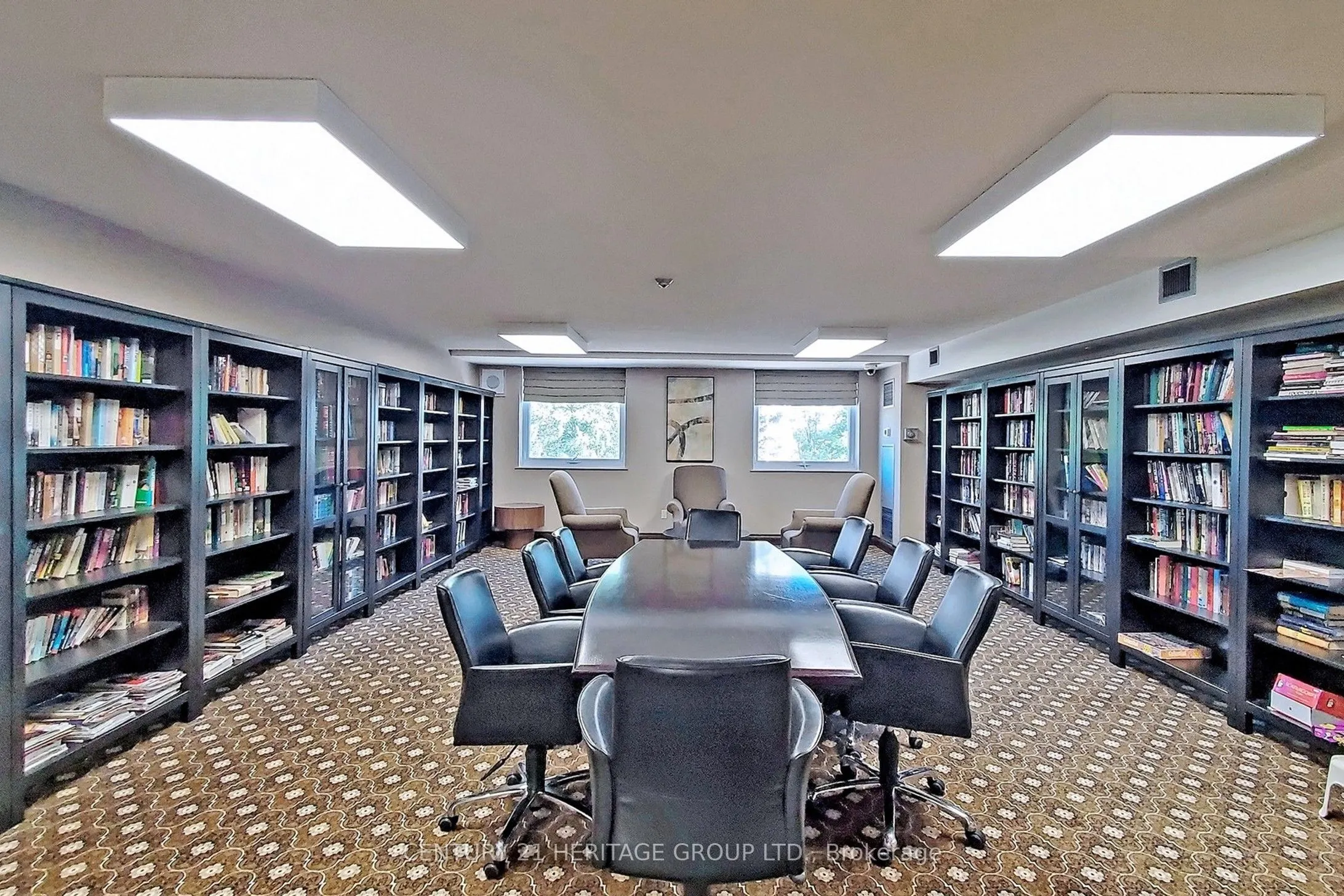 326 Major Mackenzie Drive E, #622