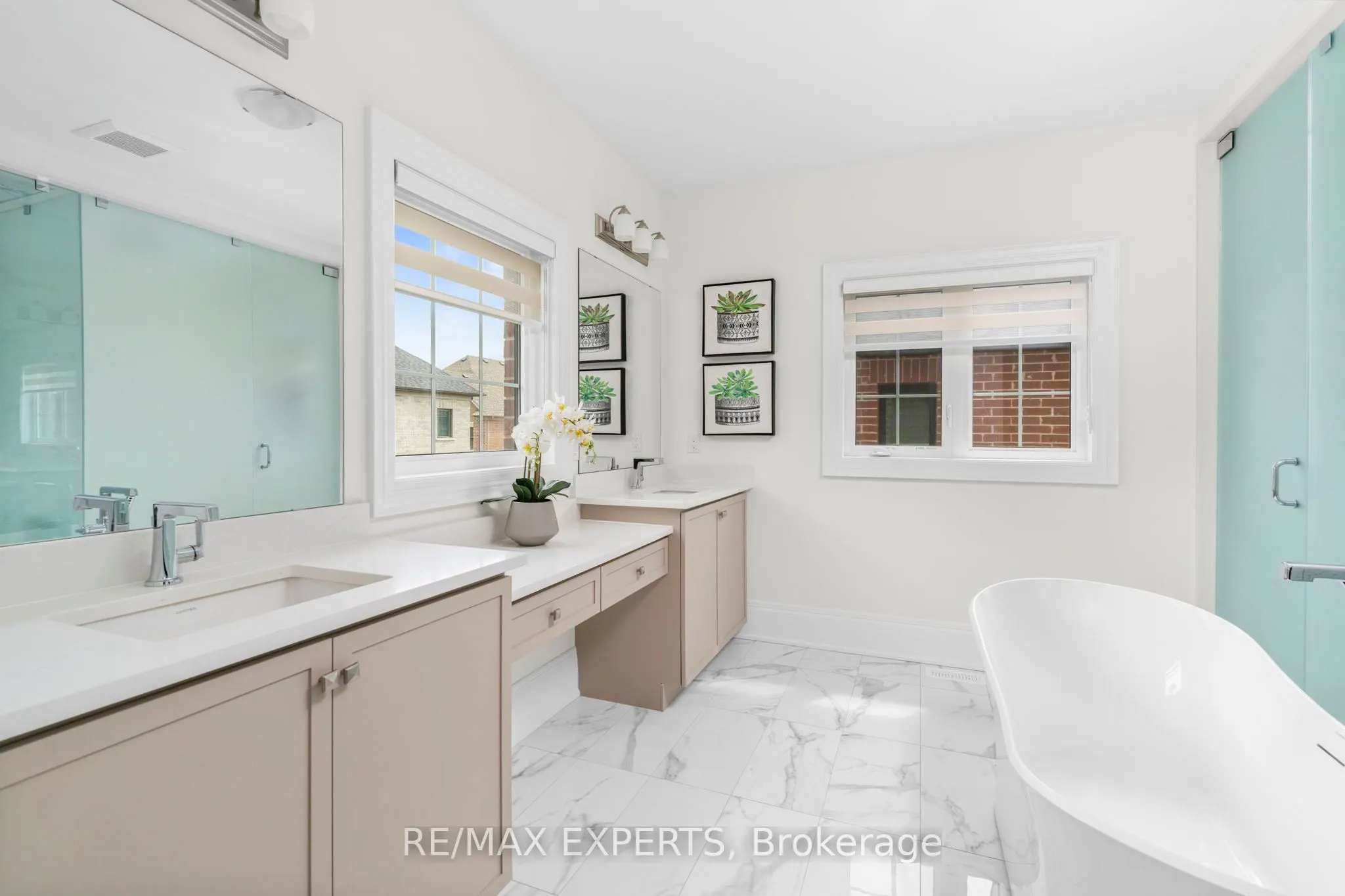 17 Kinburn Crescent