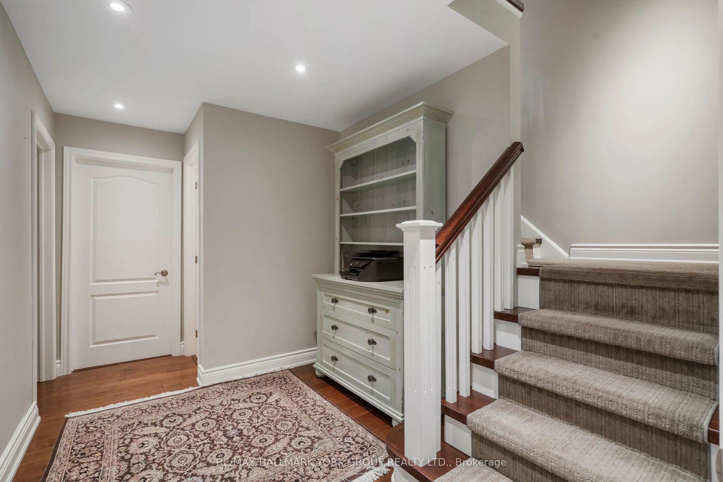 516 Quail Ridge Drive, #20