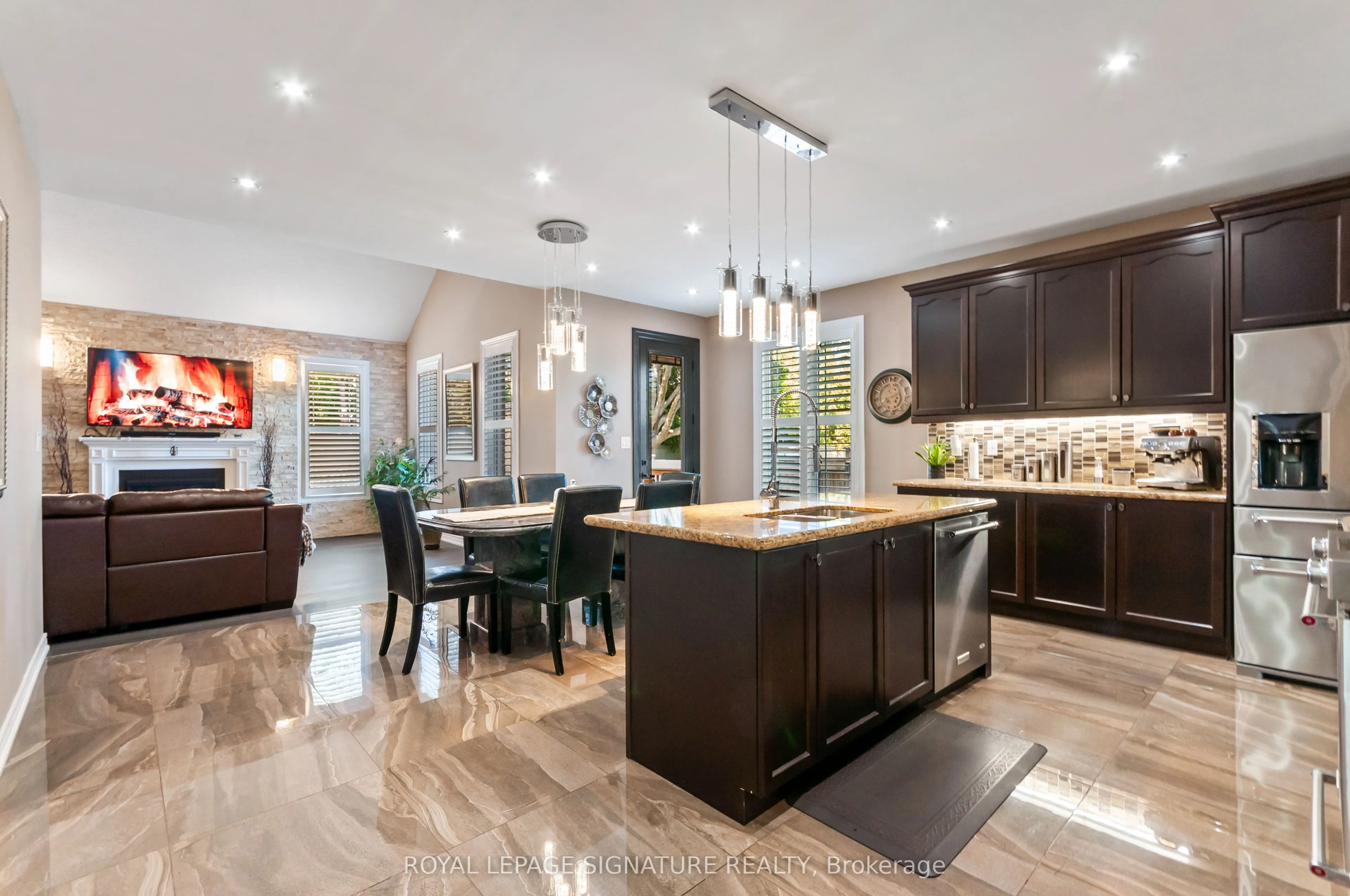 80 Sharpe Crescent
