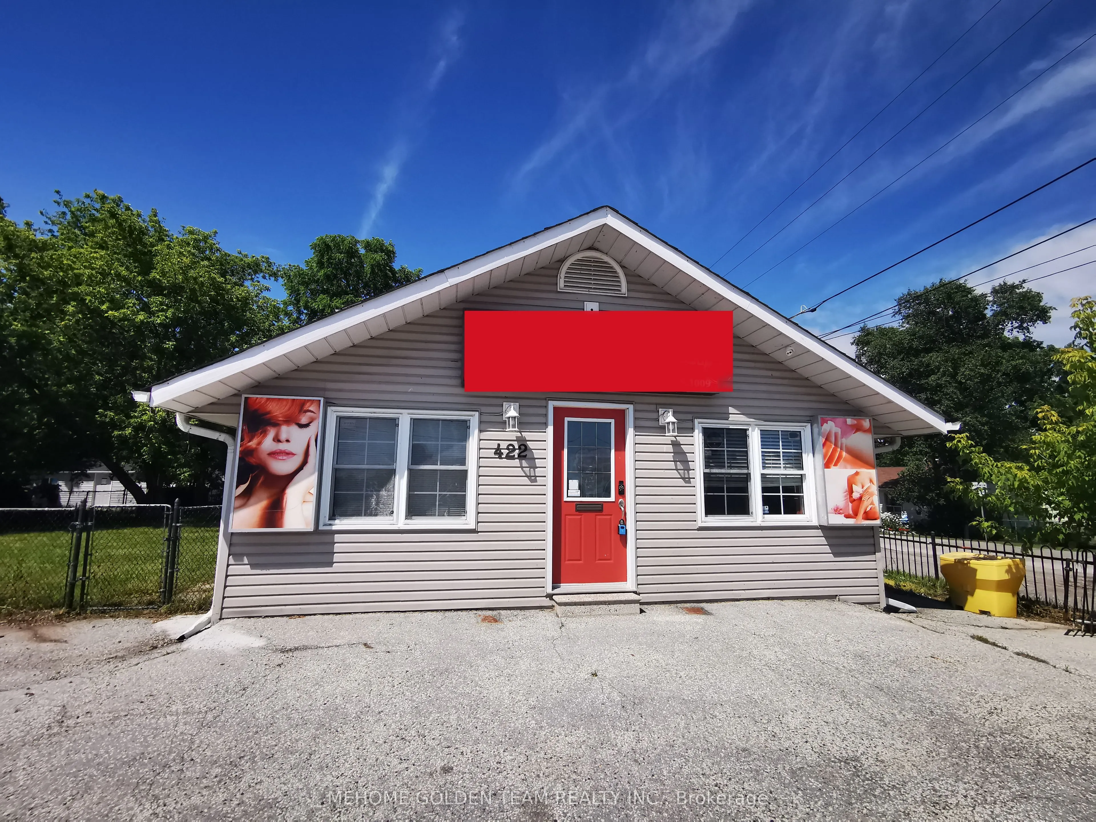 422 The Queensway S
