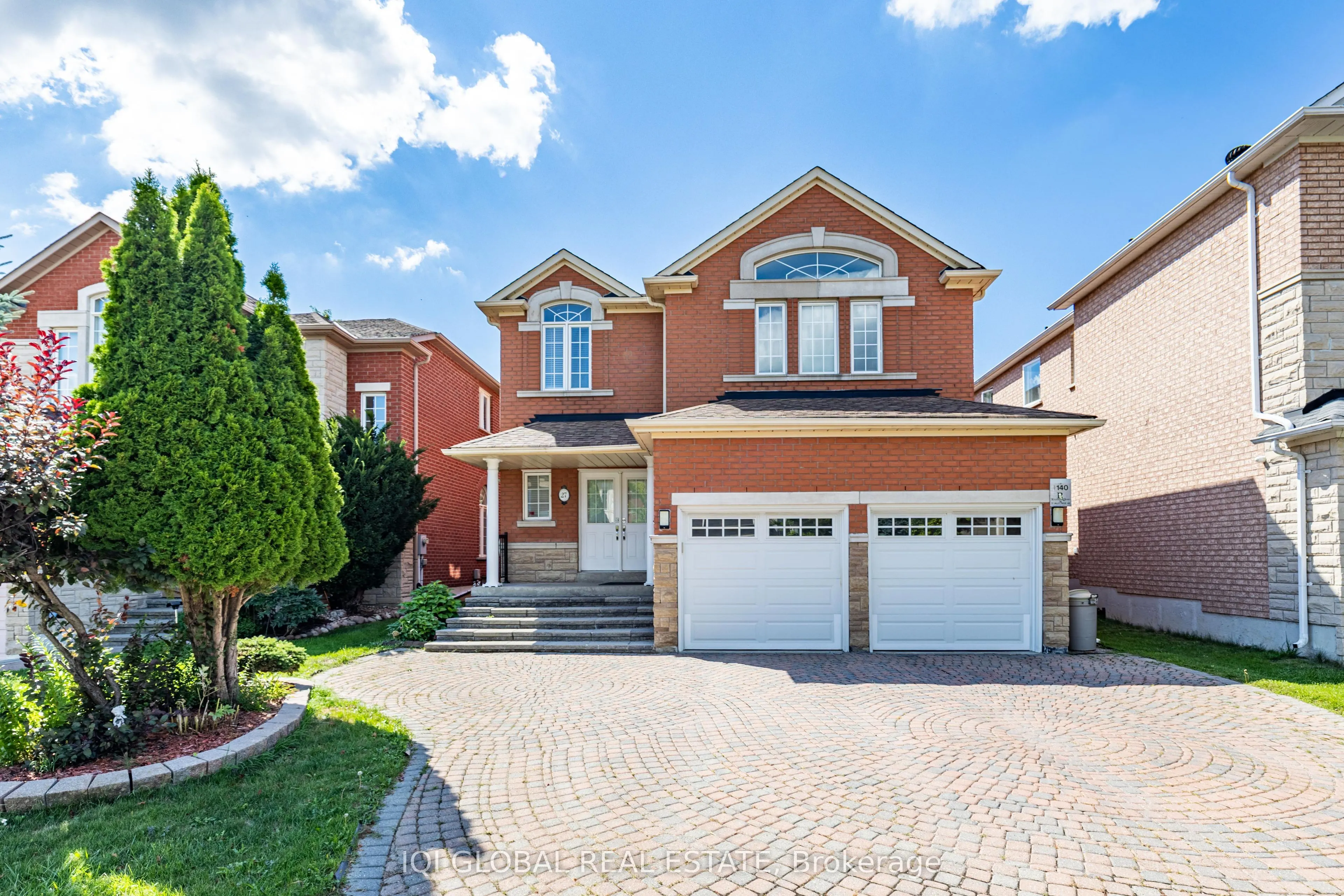 27 Valley Ridge Avenue