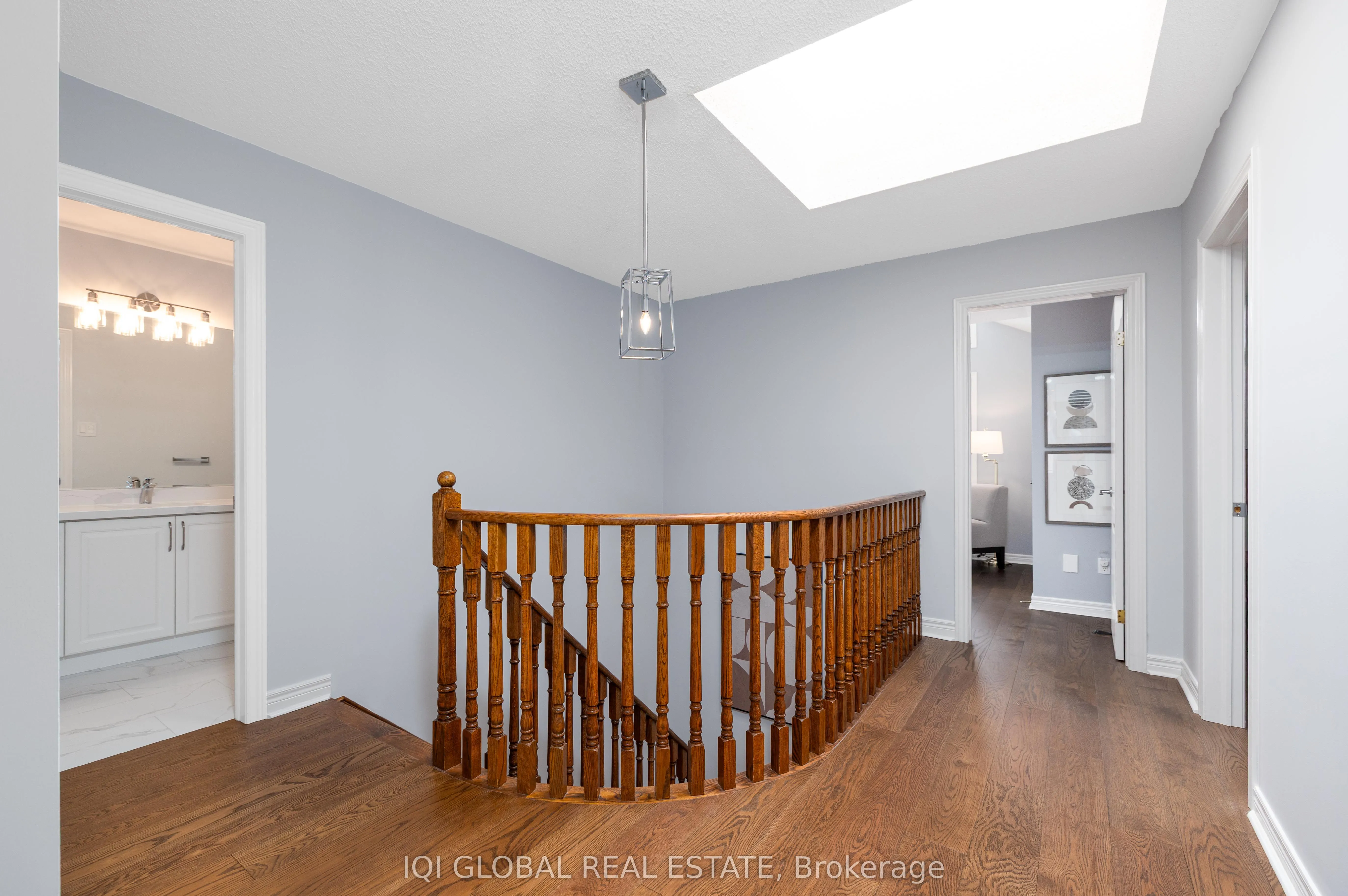 27 Valley Ridge Avenue