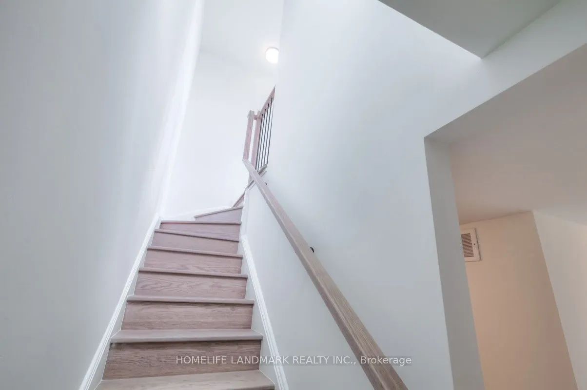 11 Walder Lane, #309