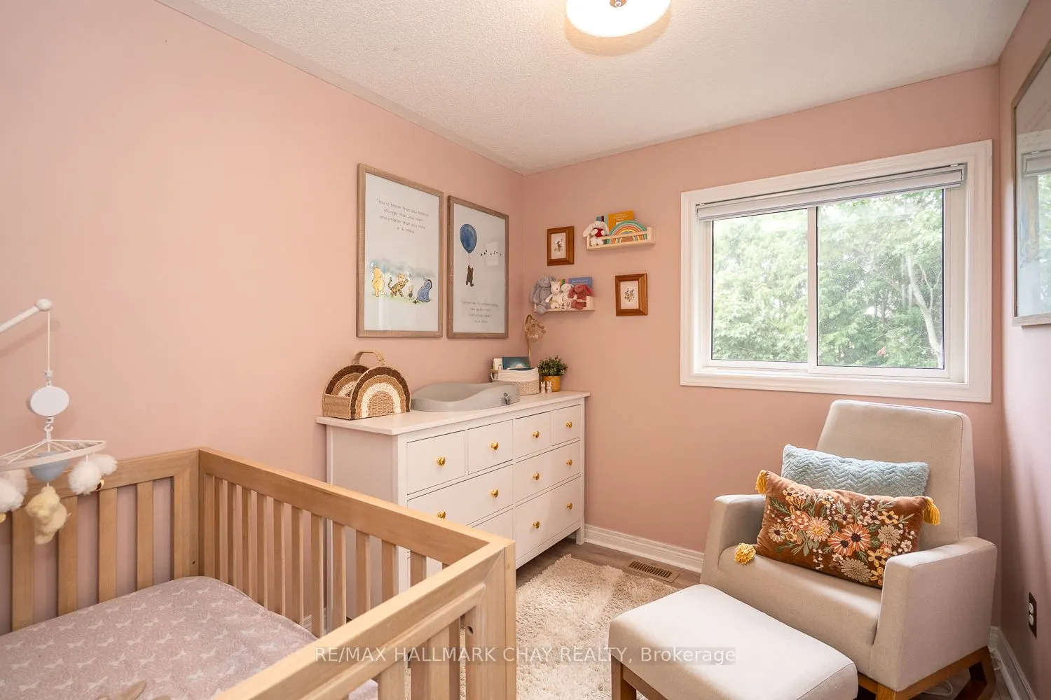 95 Banting Drive