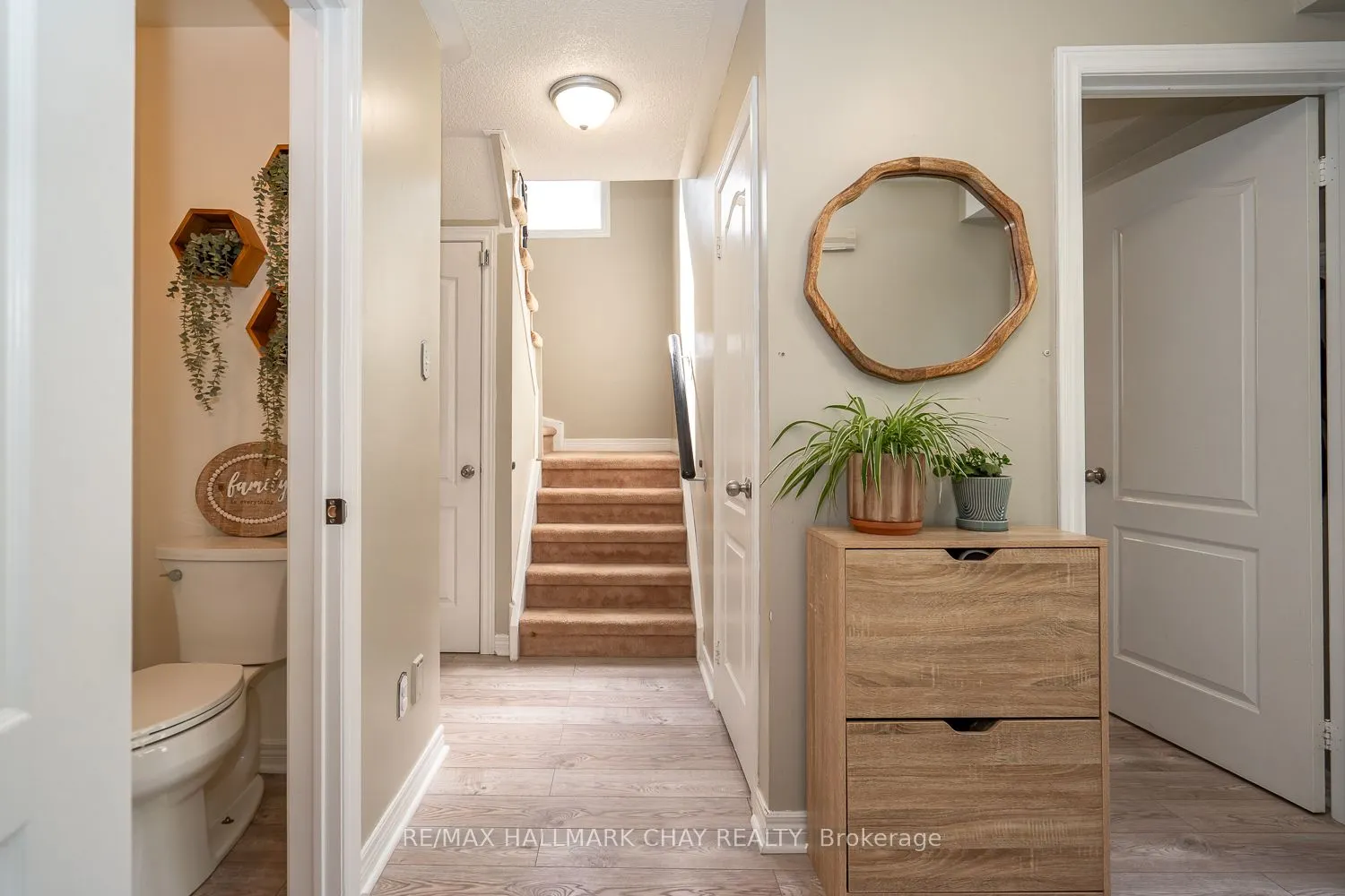 95 Banting Drive