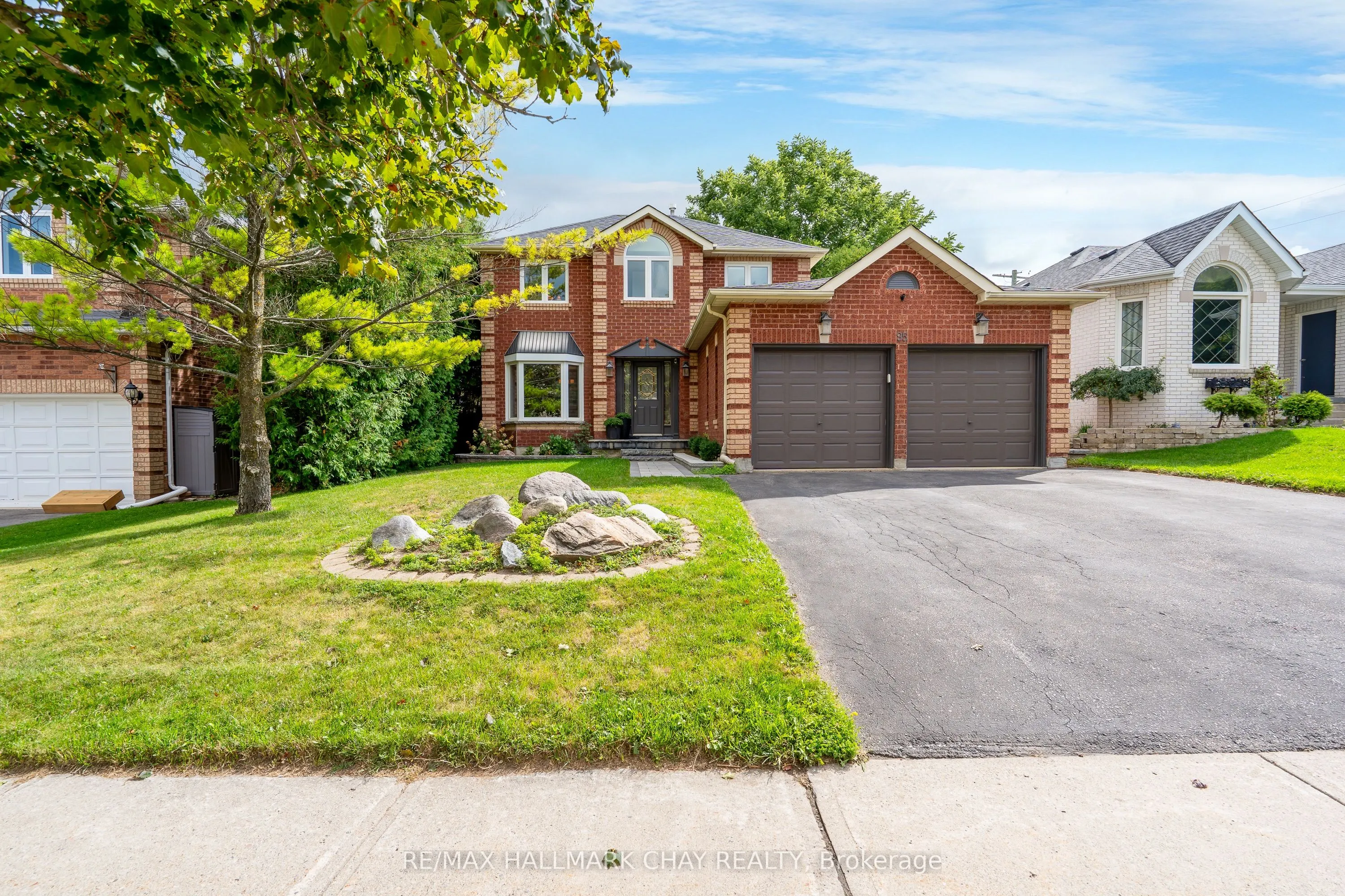 95 Banting Drive