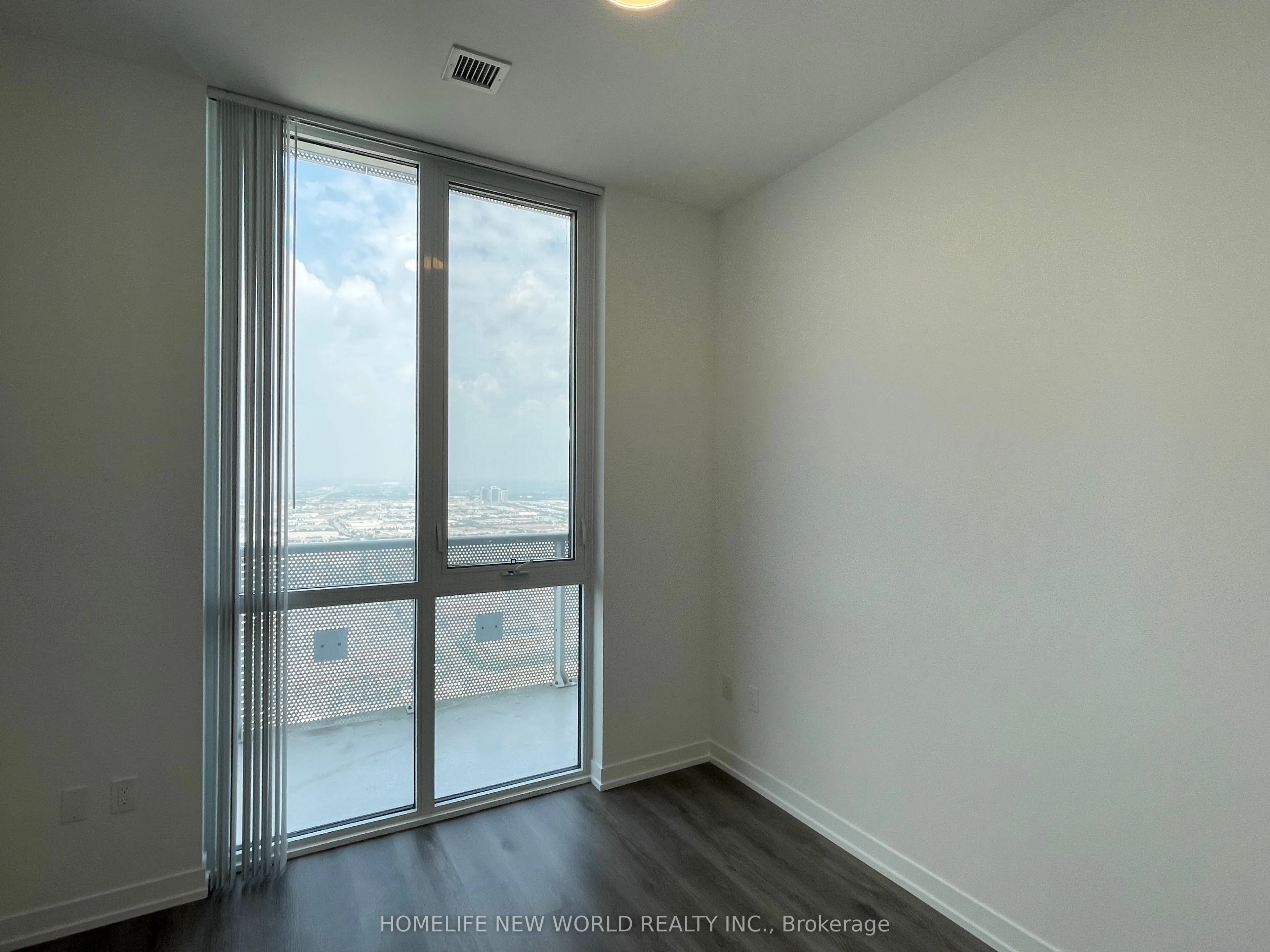 225 commerce Street, #PH106