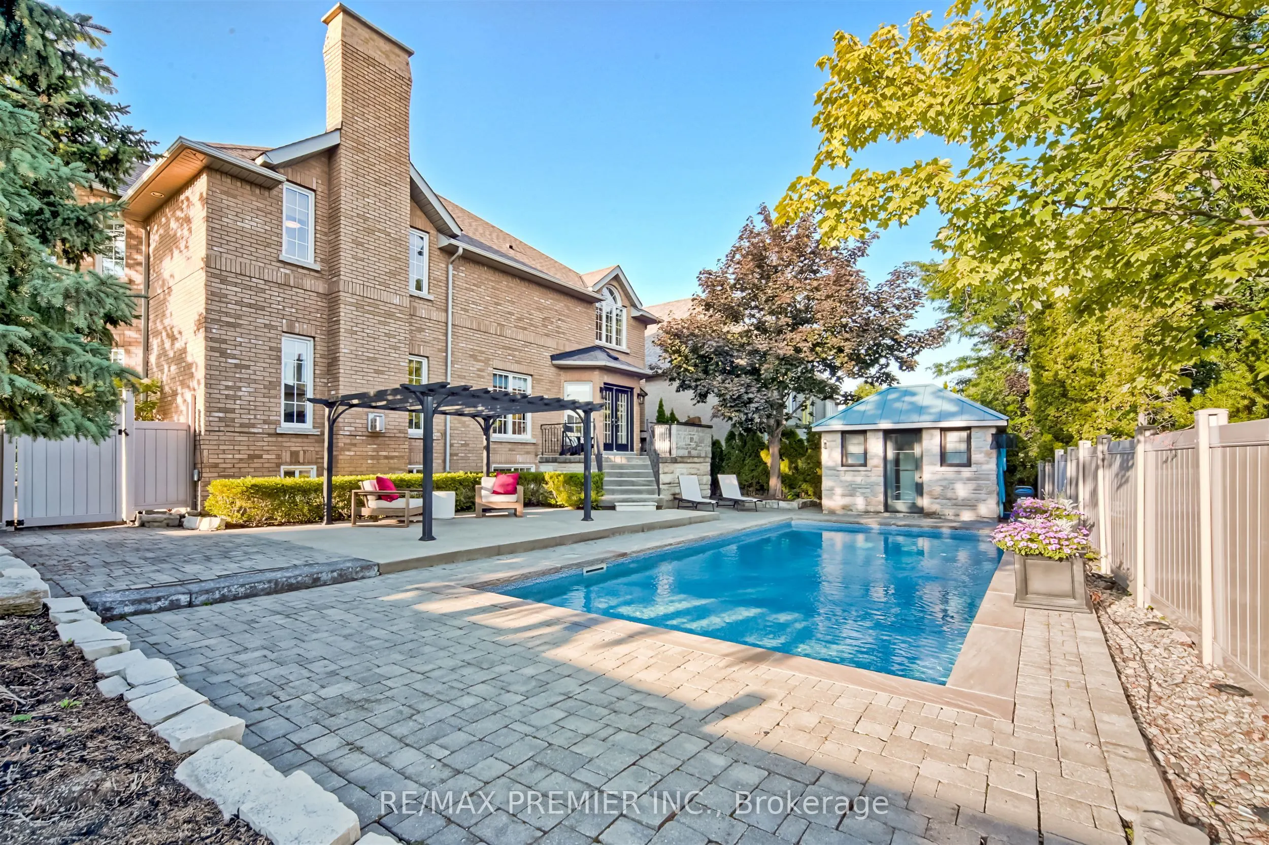 115 Southlawn Drive