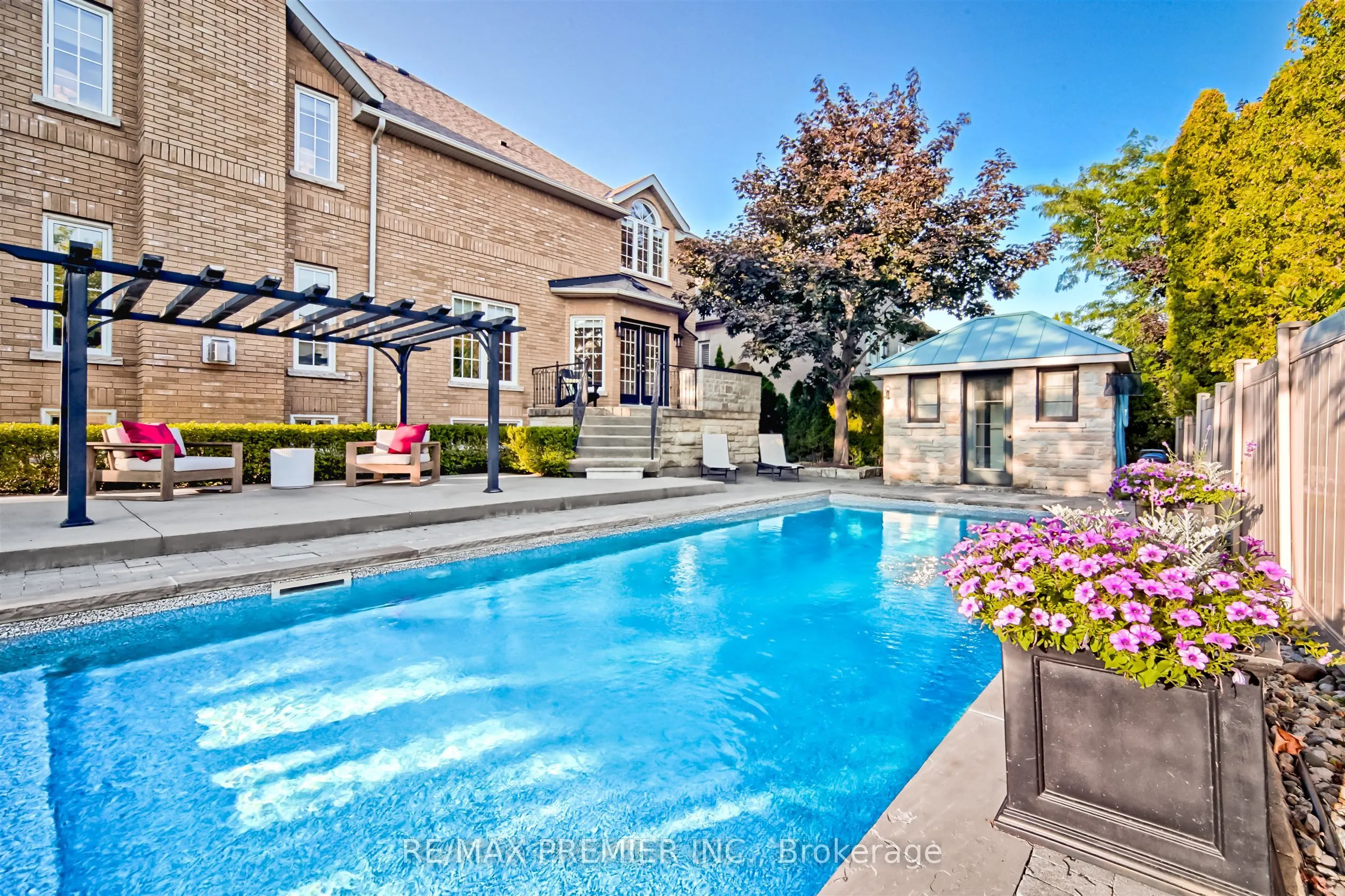 115 Southlawn Drive
