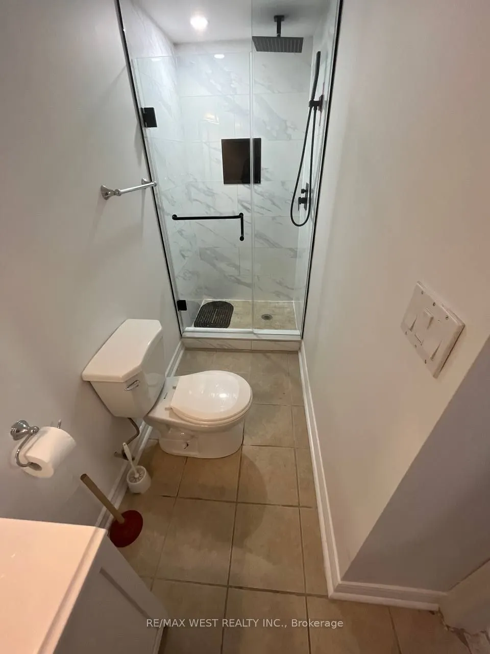157 Hollywood Hill Circle, #Lower