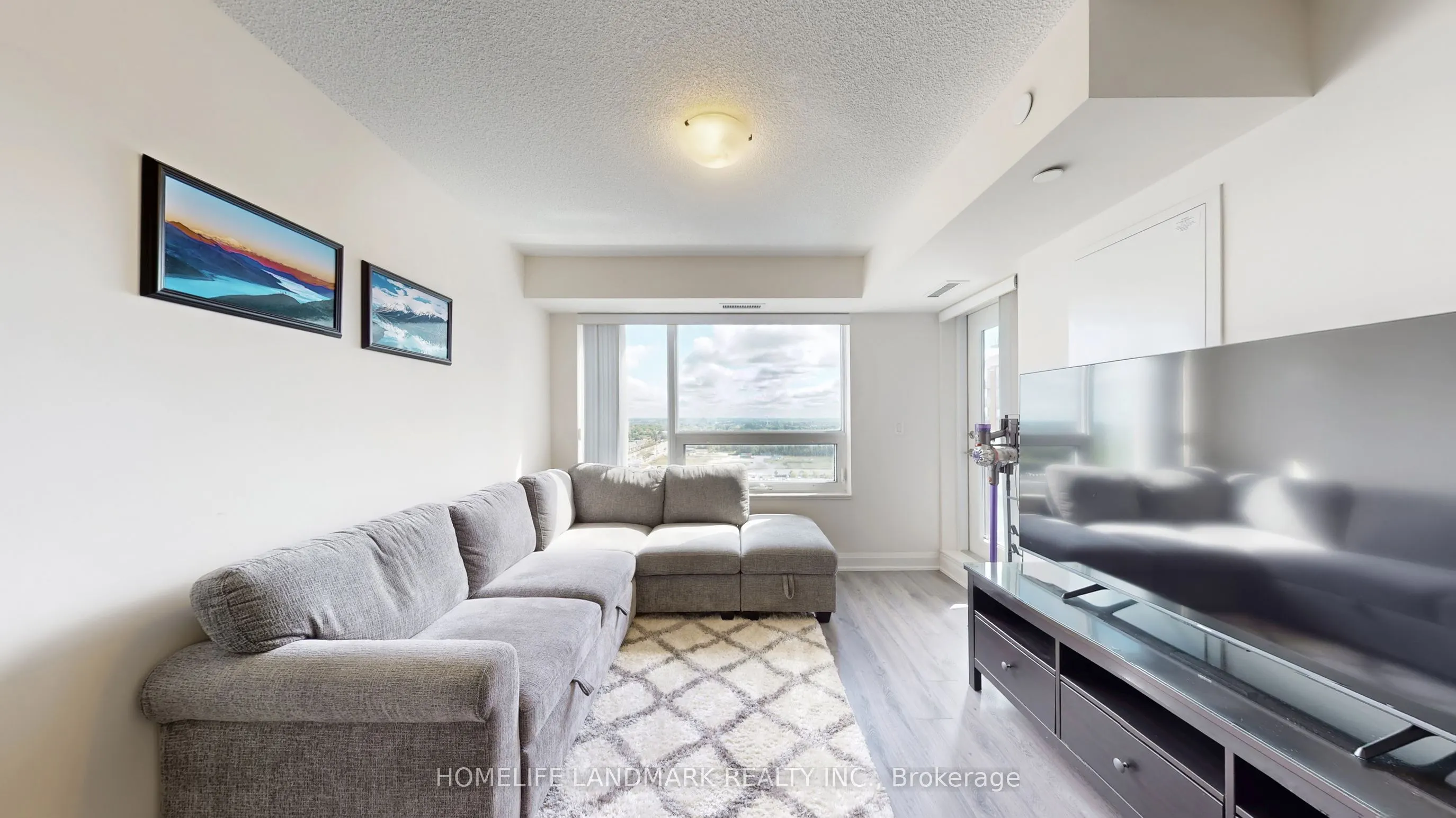 1 Uptown Drive, #1910
