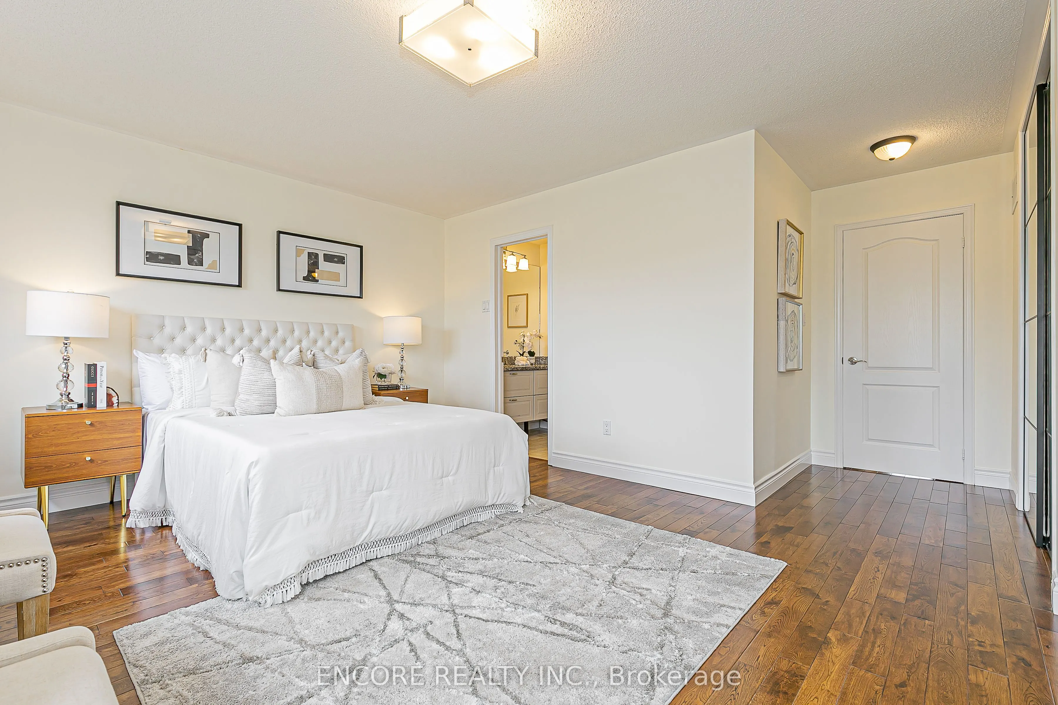 252 Forest Run Boulevard