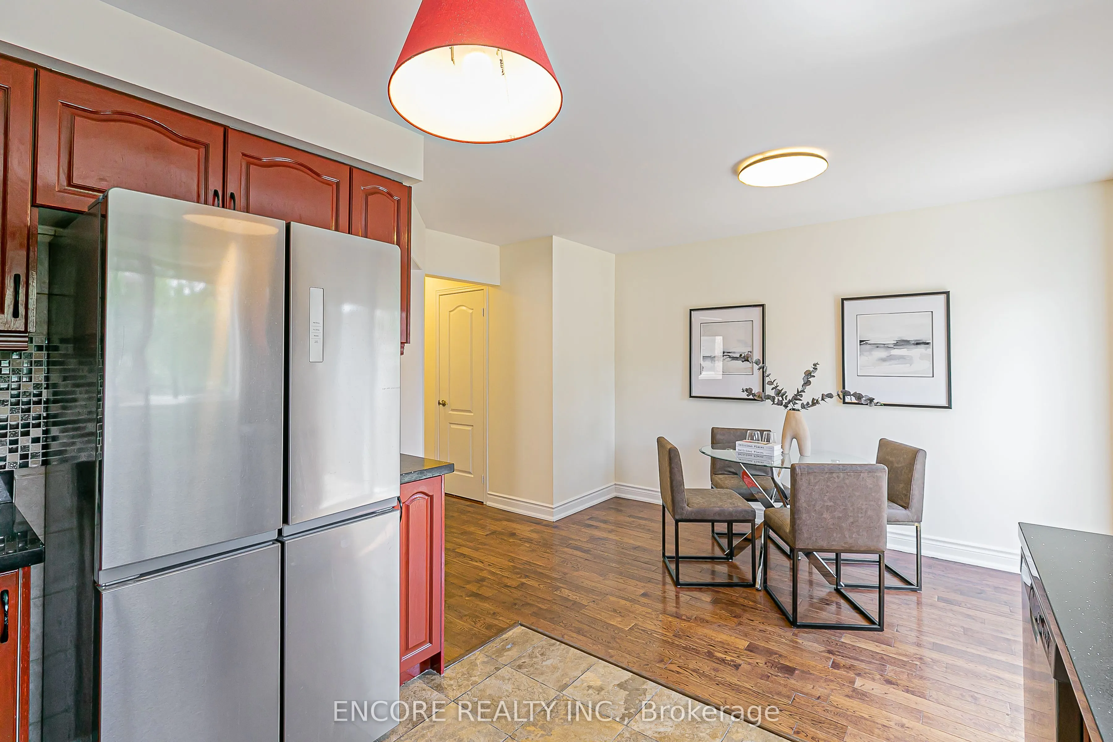 252 Forest Run Boulevard