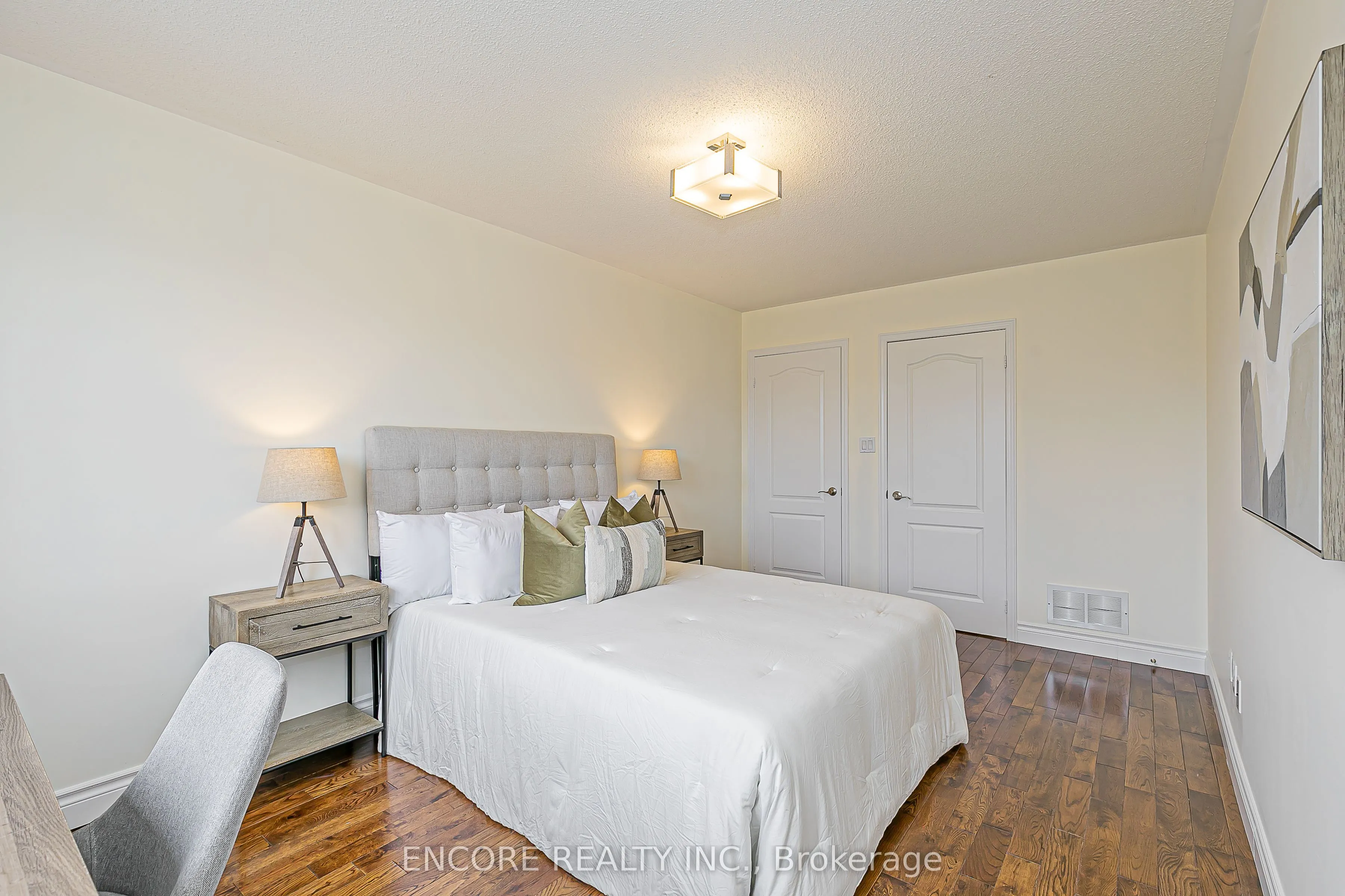 252 Forest Run Boulevard