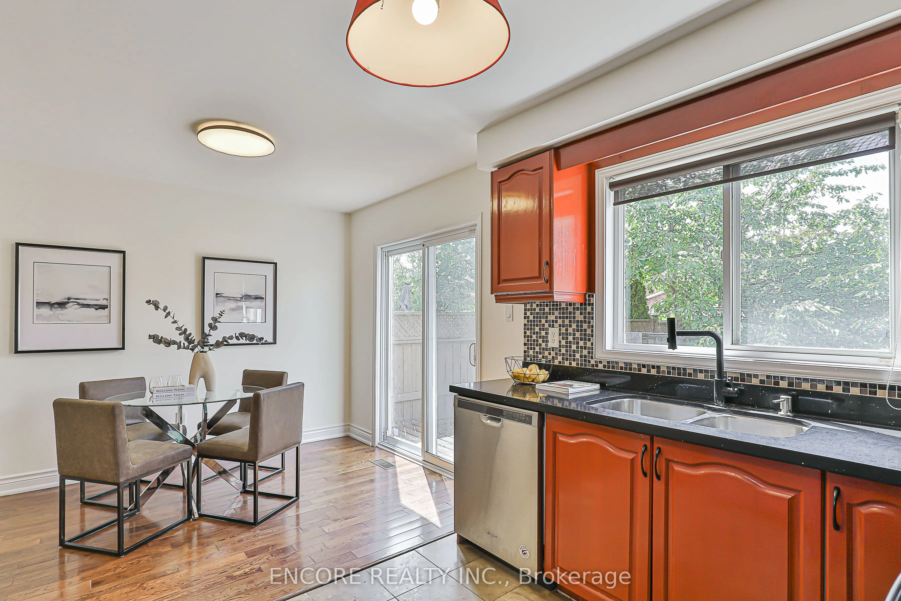 252 Forest Run Boulevard