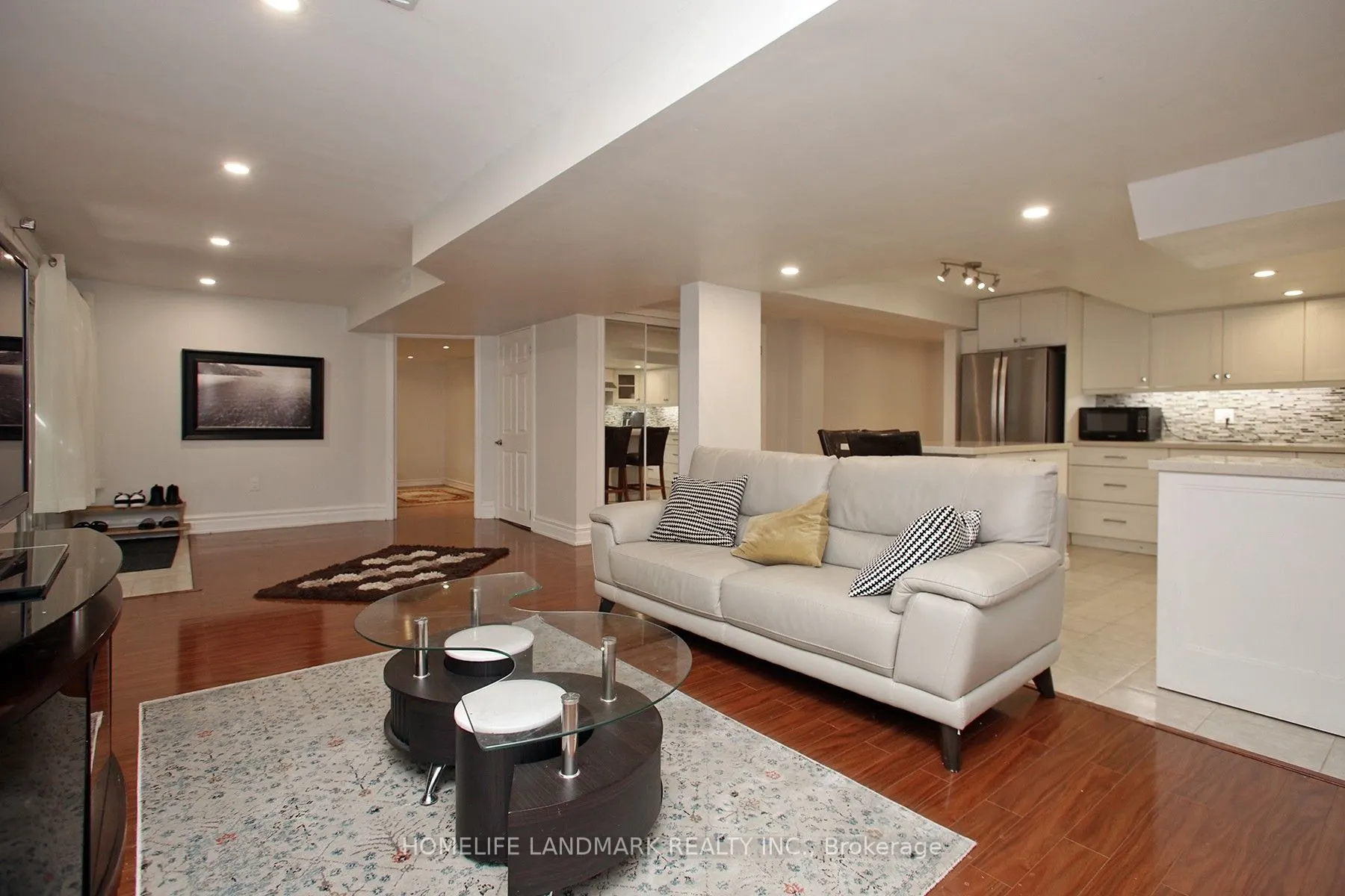 44 Skywood Drive