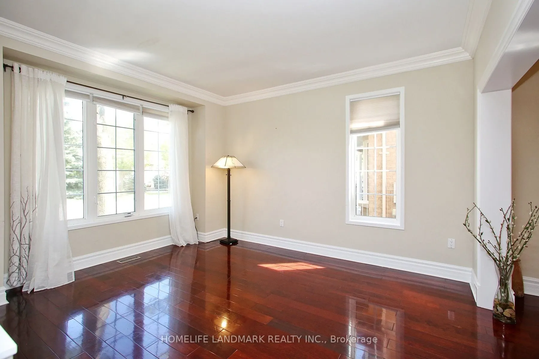 44 Skywood Drive