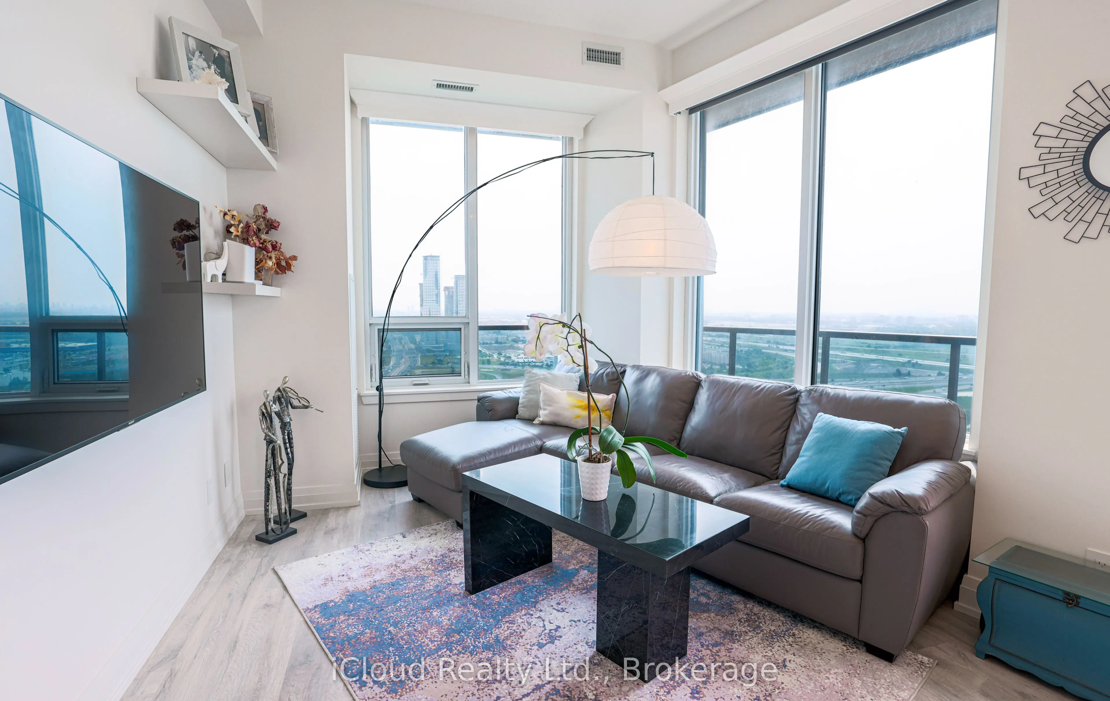 3600 Highway 7 Road, #3208