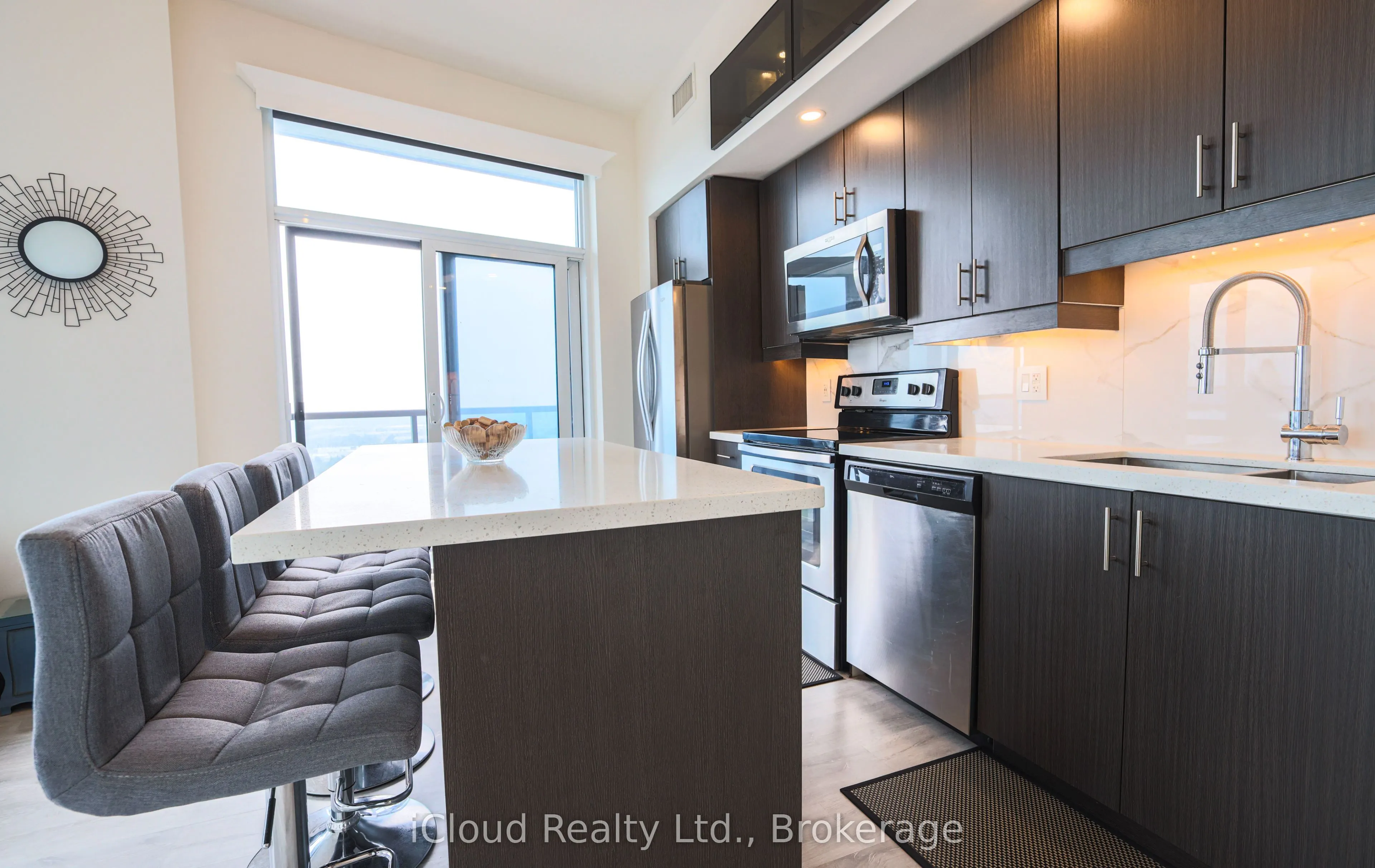 3600 Highway 7 Road, #3208